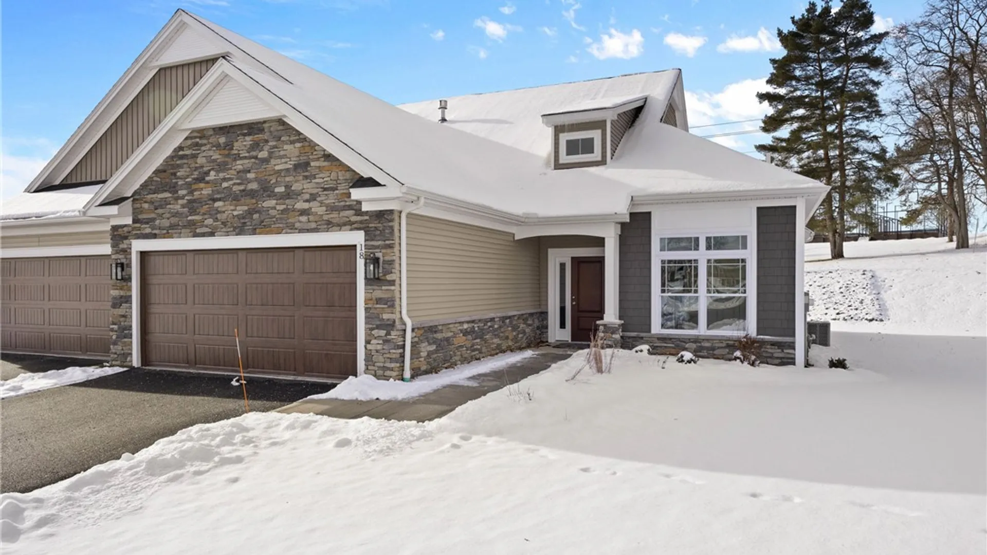 Property at 18 Eagle Hollow, Perinton, NY 14526 5