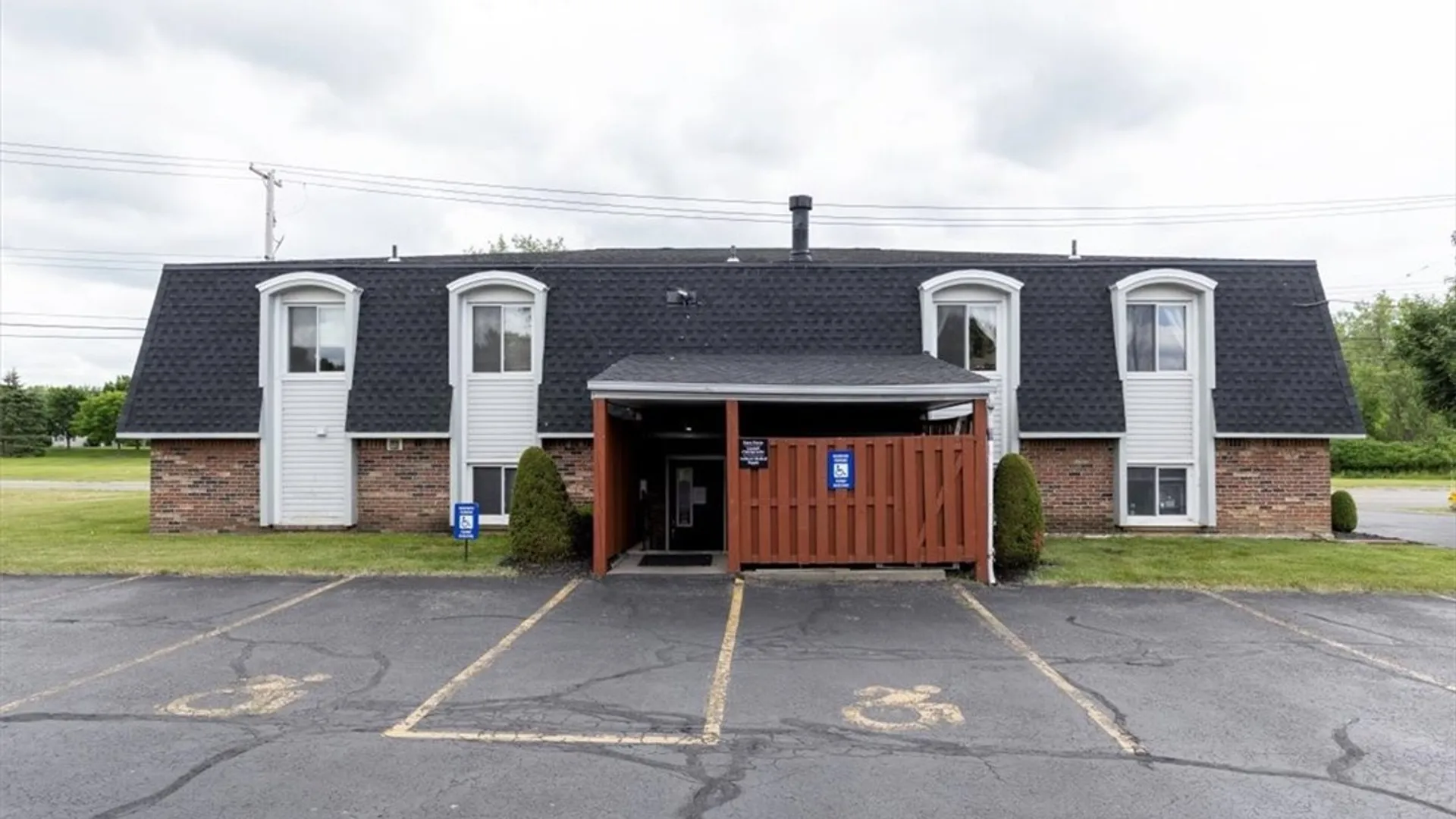 Property at 932 French Road, Cheektowaga, NY 14227 2