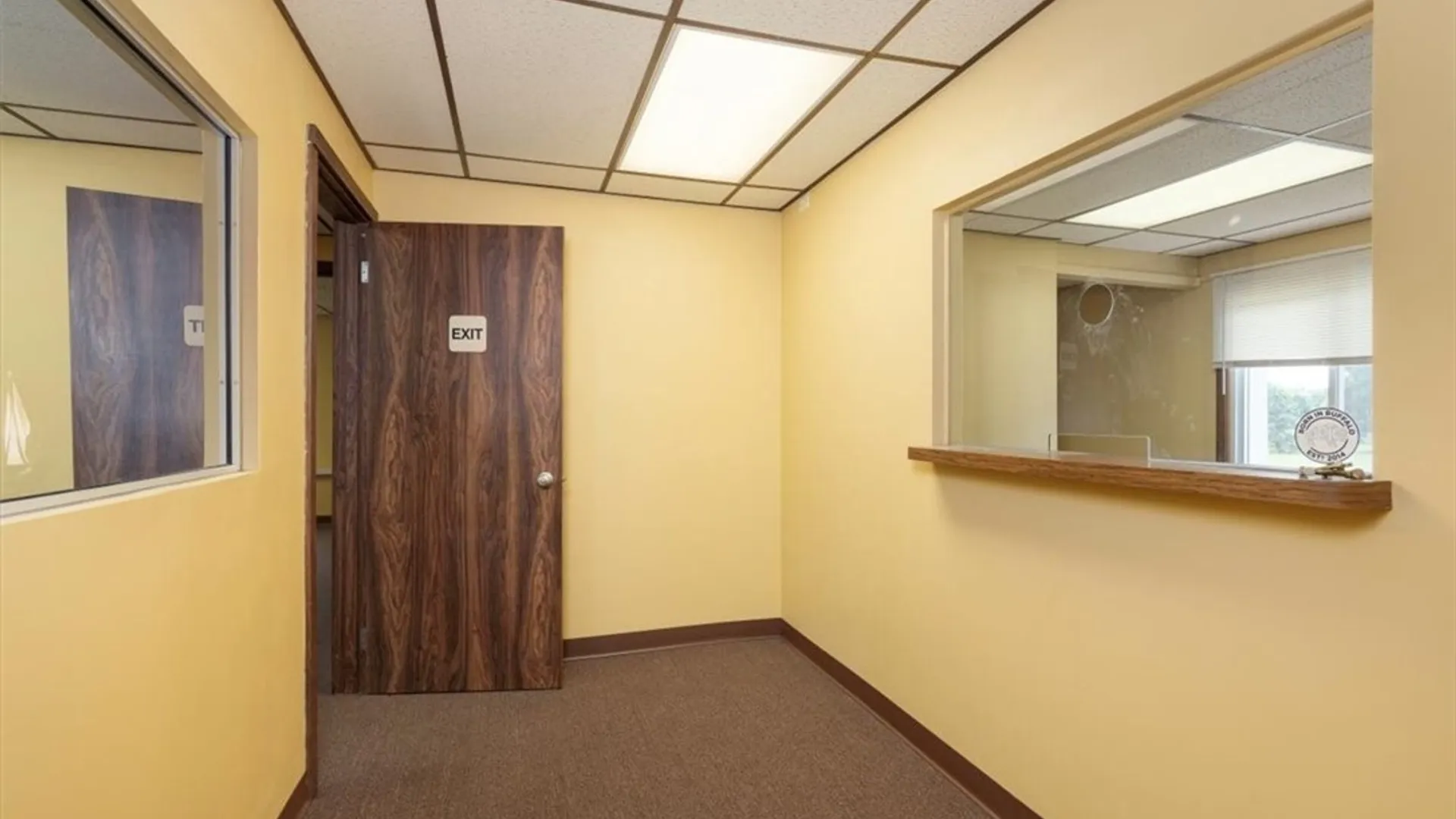 Property at 932 French Road, Cheektowaga, NY 14227 4