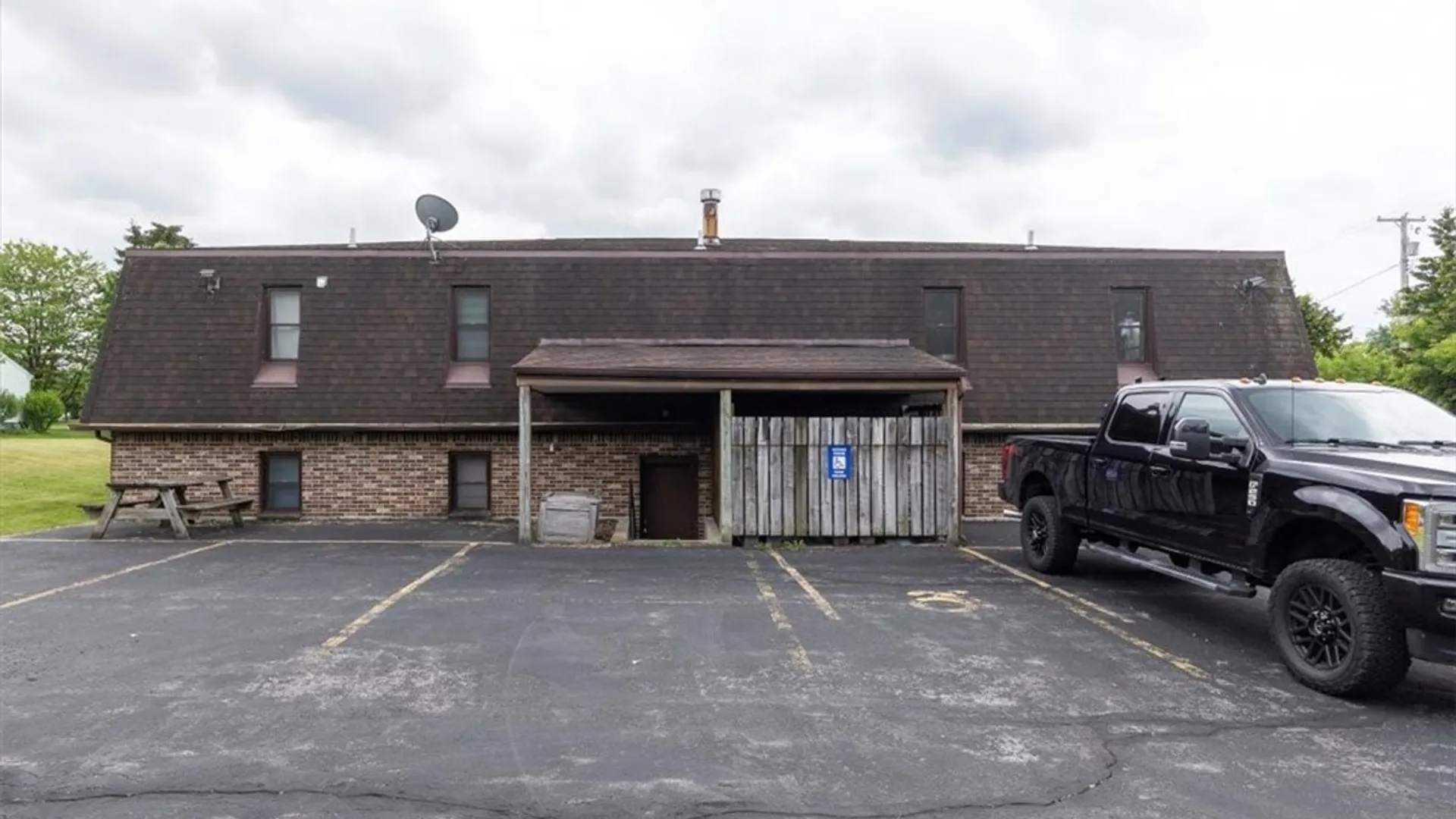 Property at 932 French Road, Cheektowaga, NY 14227 7