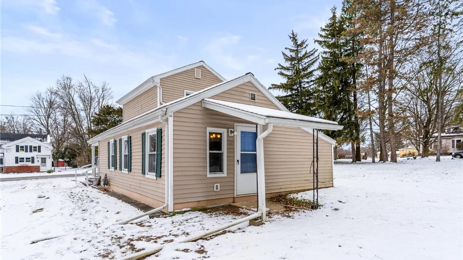 Property at 3237 Fowlerville Rd, Caledonia, NY 14423 4