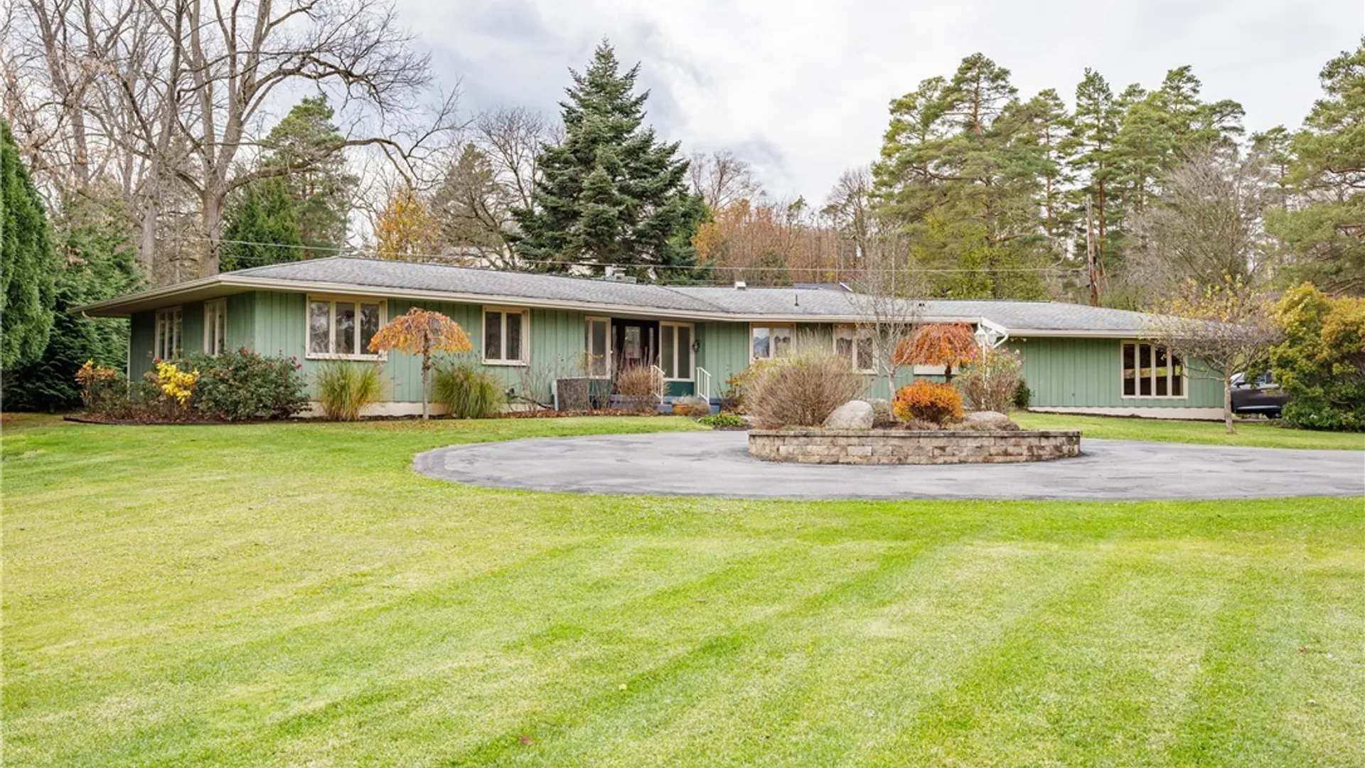 Property at 1 White Springs Circle, Geneva Town, NY 14456 40