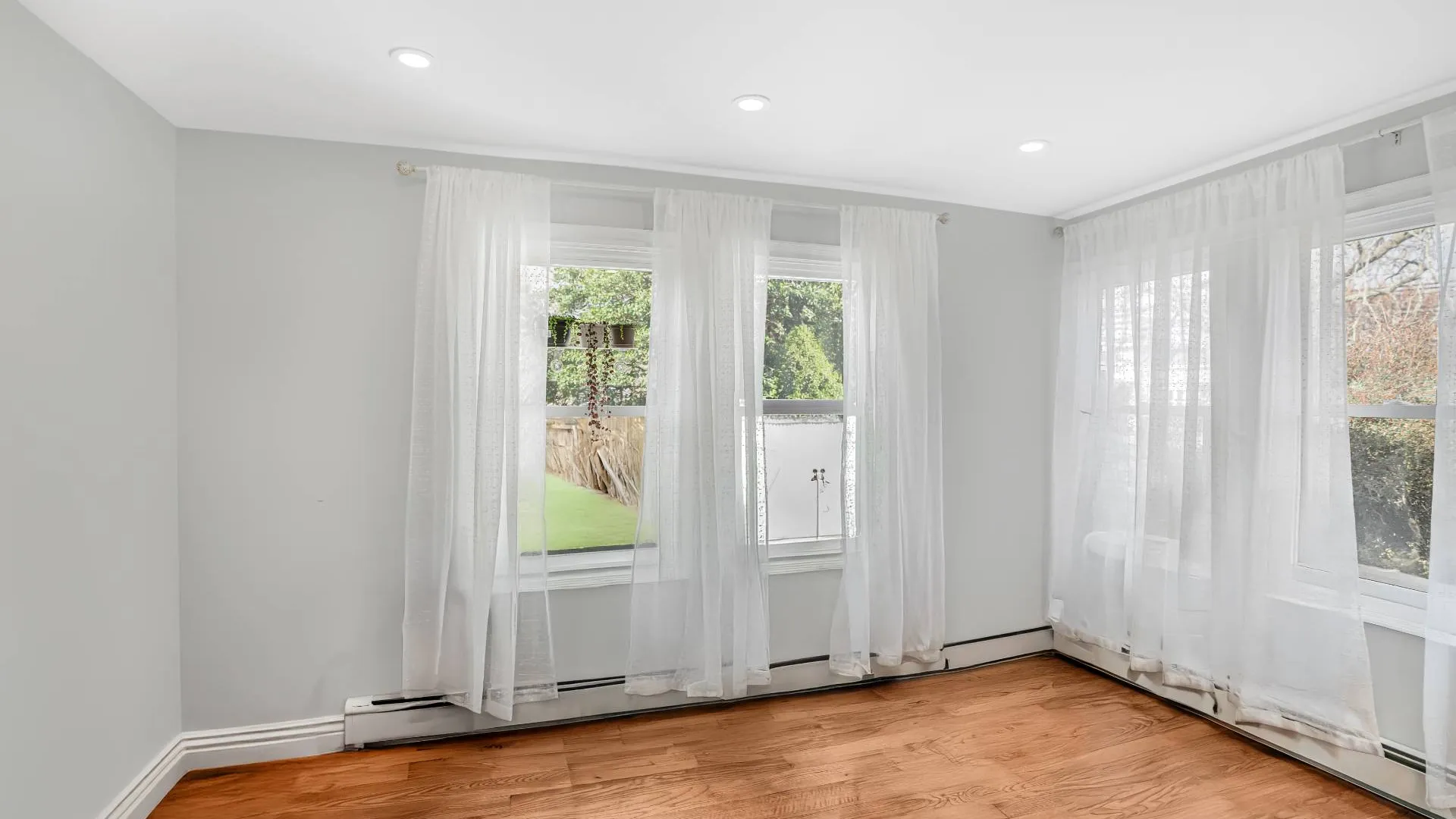 Property at 8300 Main Road, East Marion, NY 11939 20