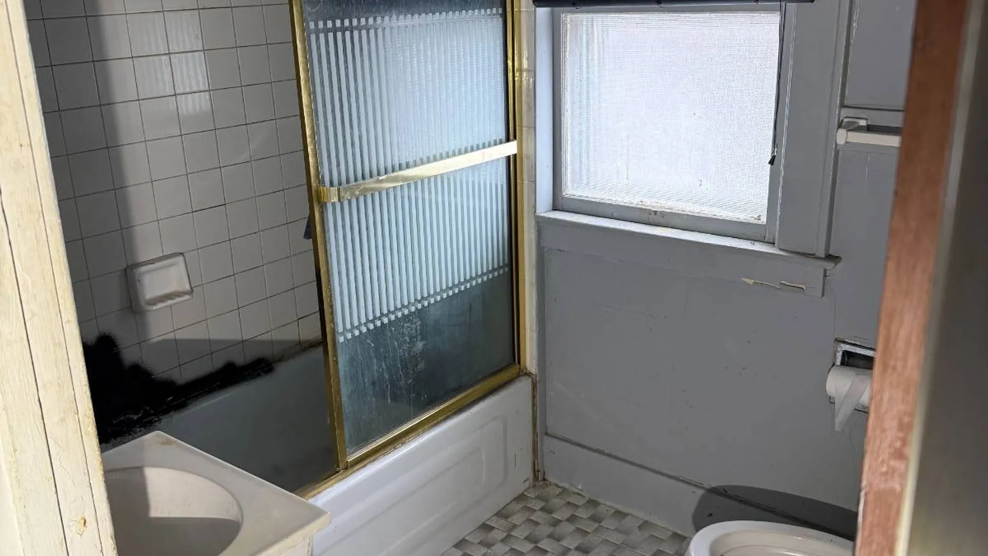 Property at 151 Clyde Ave, Syracuse, NY 13207 16