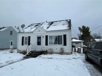 Property at 40 Lucille Drive, Cheektowaga, NY 14225