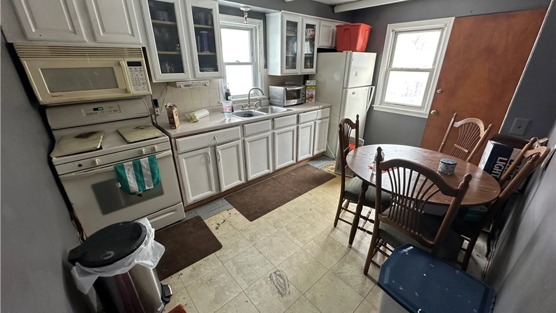 Property at 40 Lucille Drive, Cheektowaga, NY 14225 4