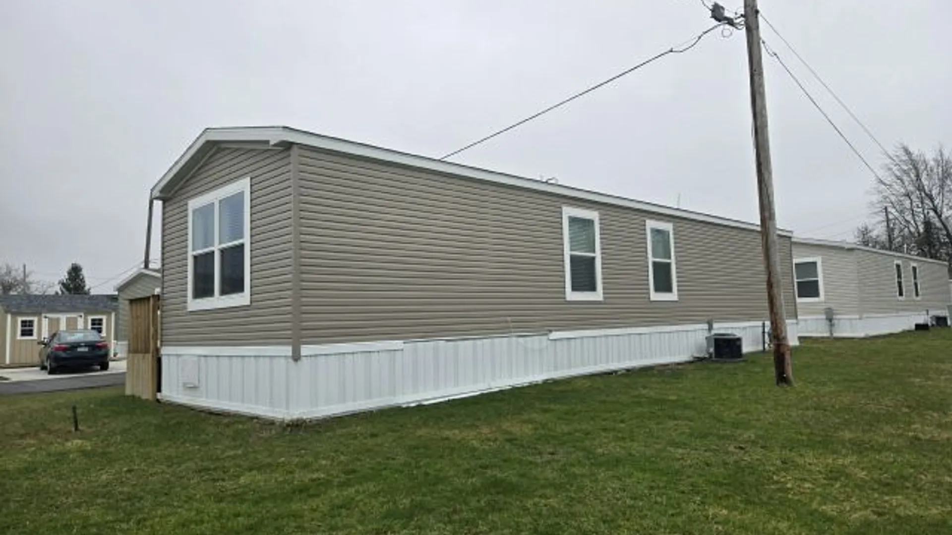 Property at 1437 West Dr, Alden, NY 14004 2