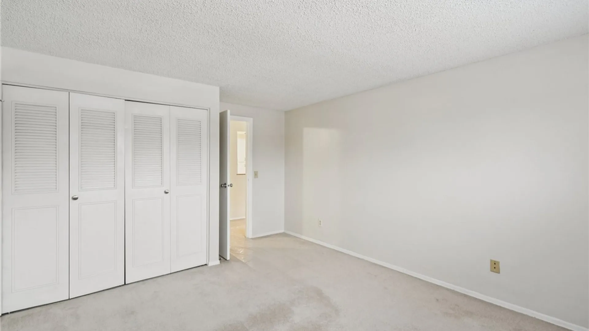 Property at 813 Westage At The, Irondequoit, NY 14617 18