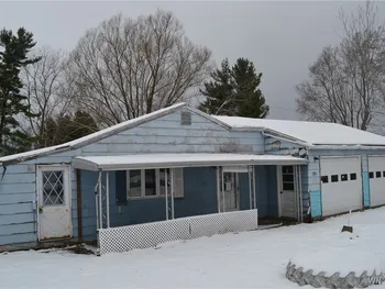 Property at 6440 Knowlesville Road, Alabama, NY 14125