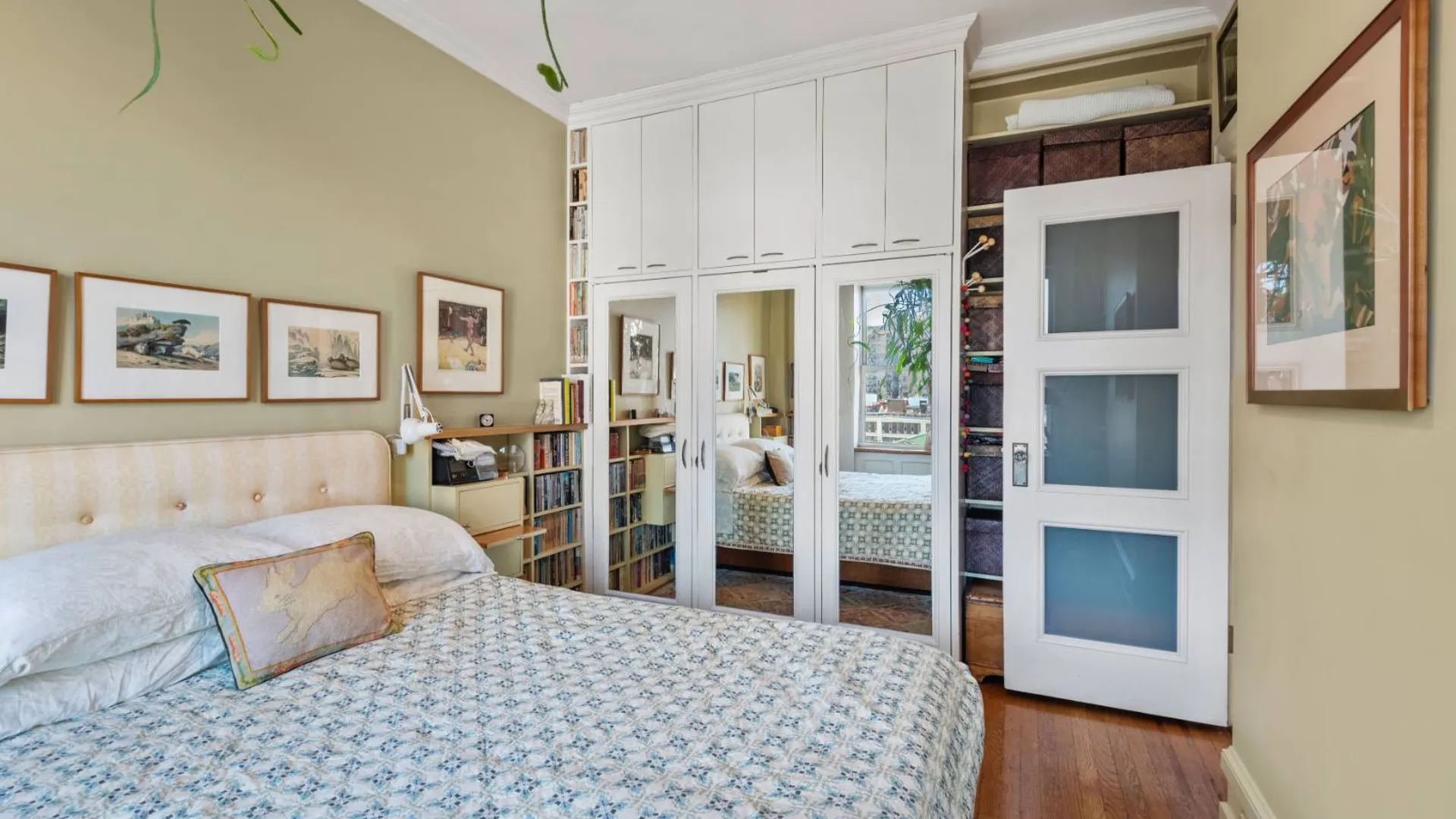 Property at 127 West 82nd Street, New York, NY 10024 6