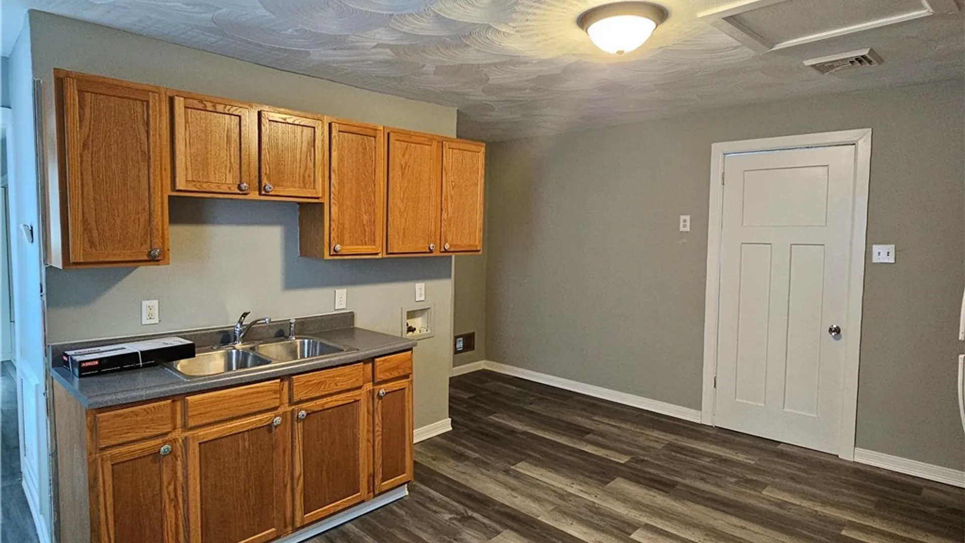 Property at 330 Gilbert Street, Utica, NY 13501 28