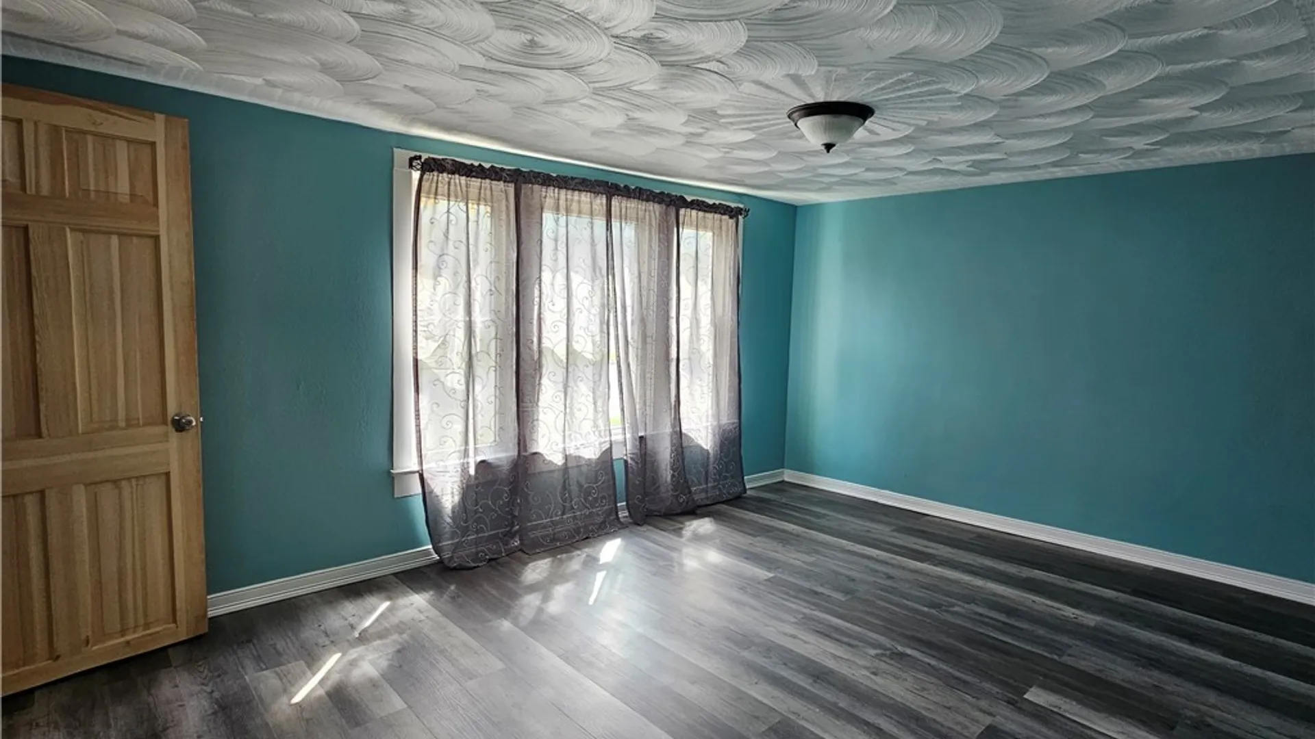 Property at 330 Gilbert Street, Utica, NY 13501 3