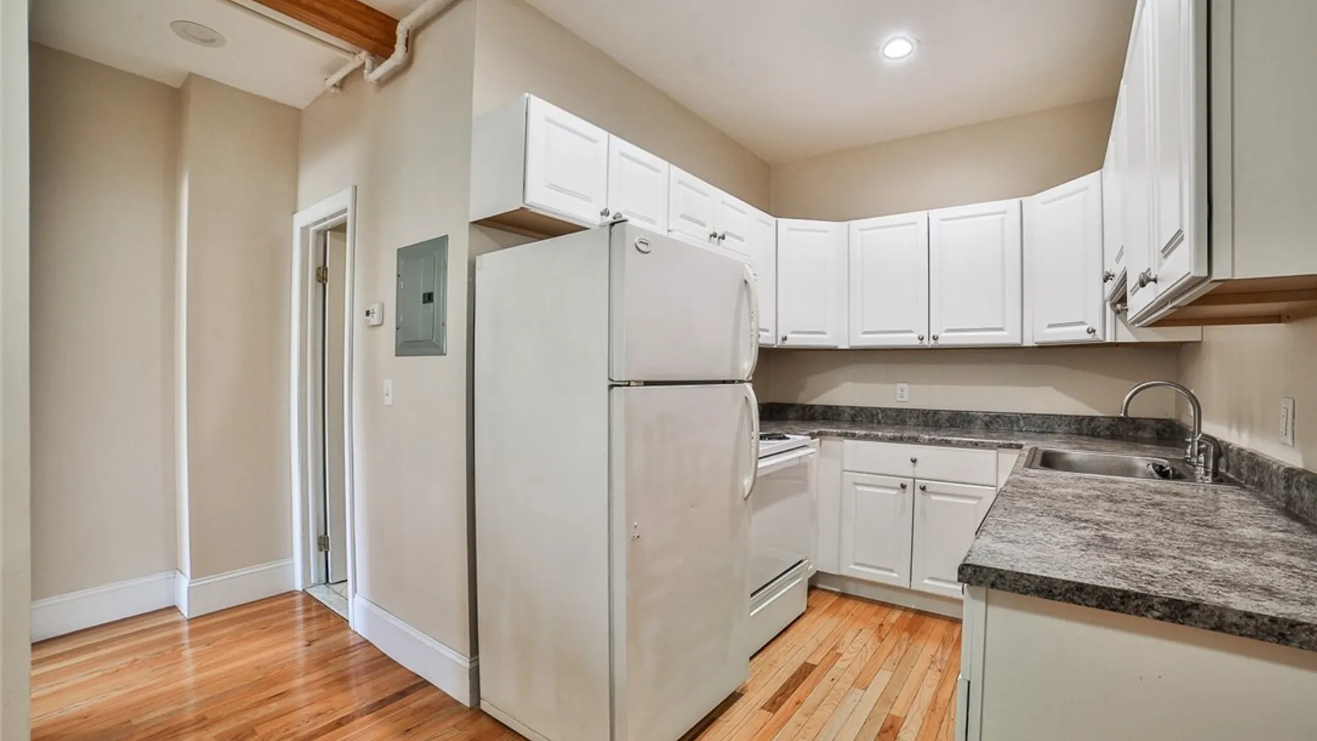 Property at 176 North Street, Buffalo, NY 14201 17