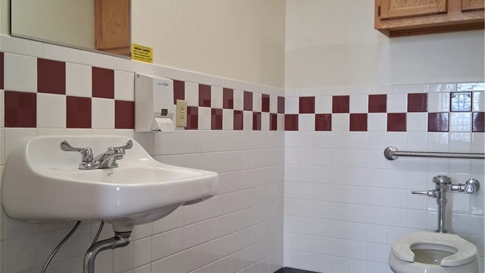 Property at 1792 Niagara Street, Buffalo, NY 14207 12