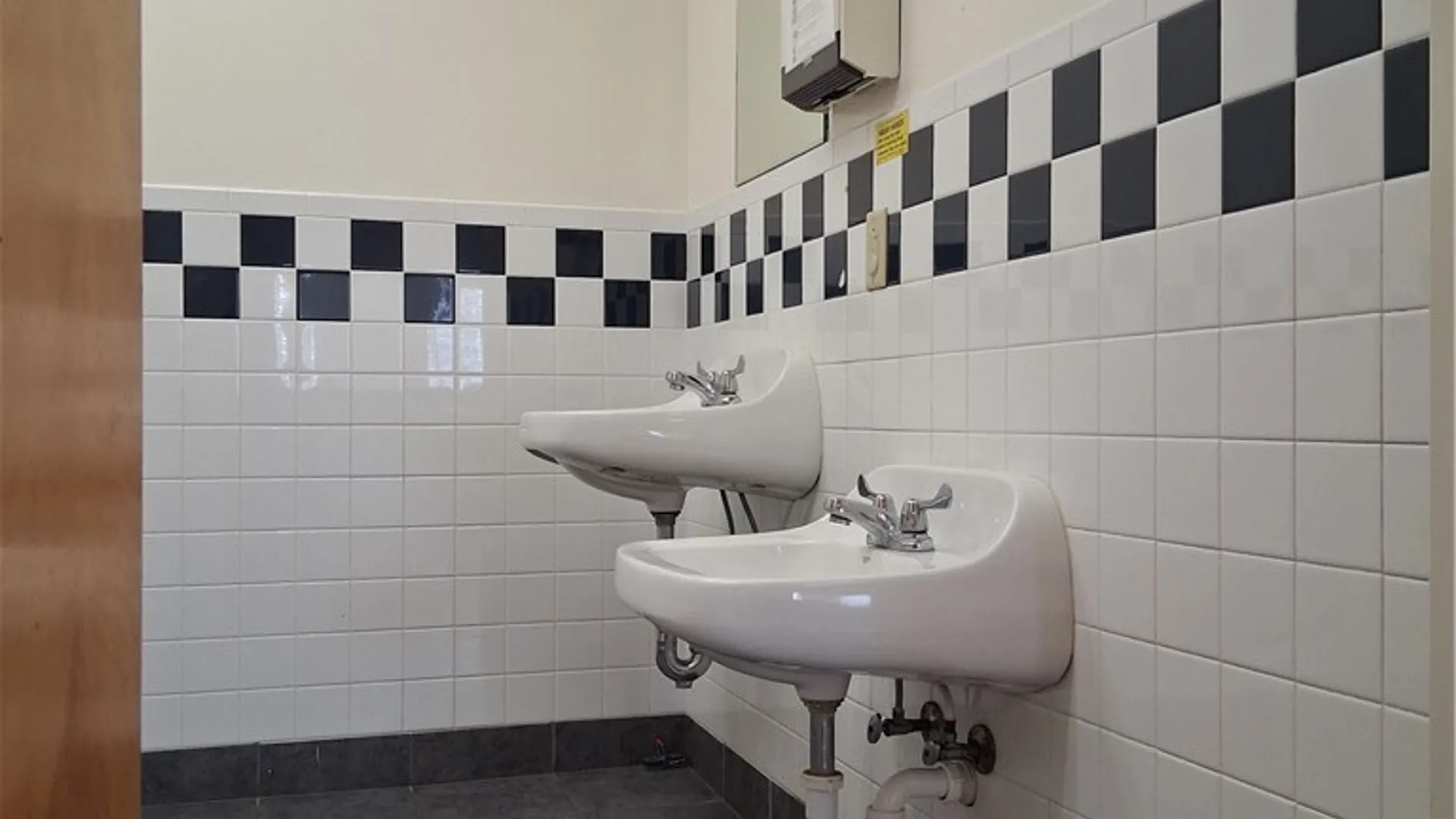 Property at 1792 Niagara Street, Buffalo, NY 14207 16