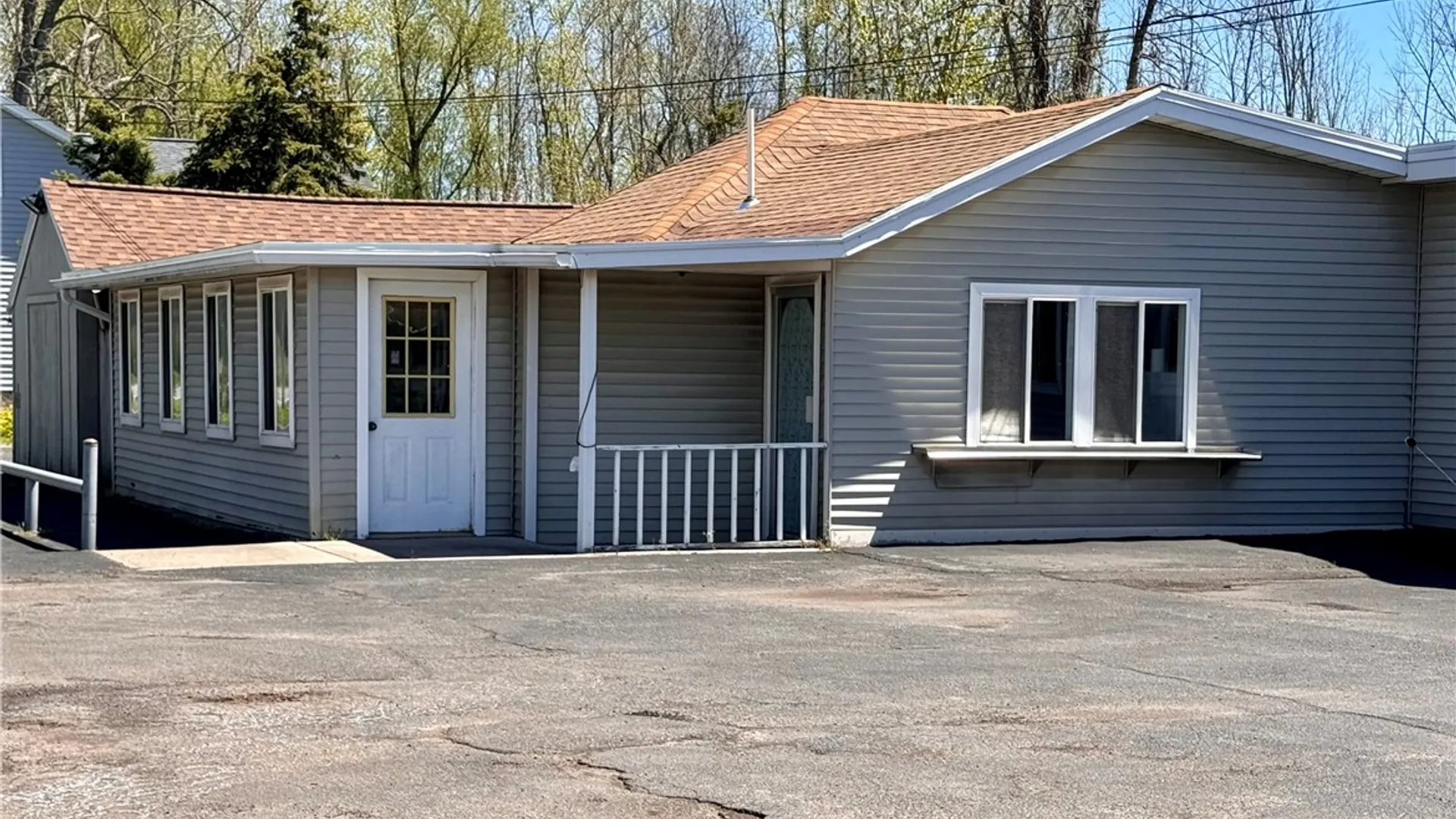 Property at 444 North Ave Retail, Parma, NY 14468 2