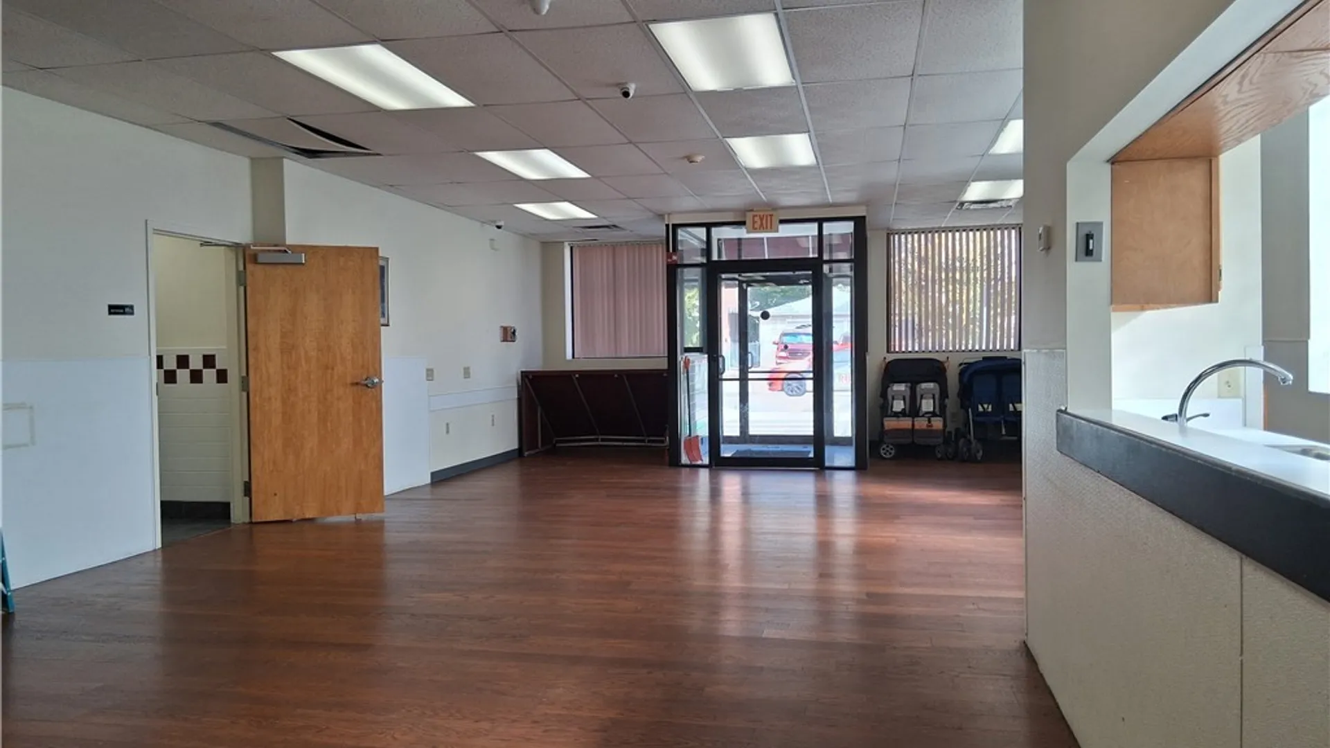 Property at 1792 Niagara Street, Buffalo, NY 14207 13