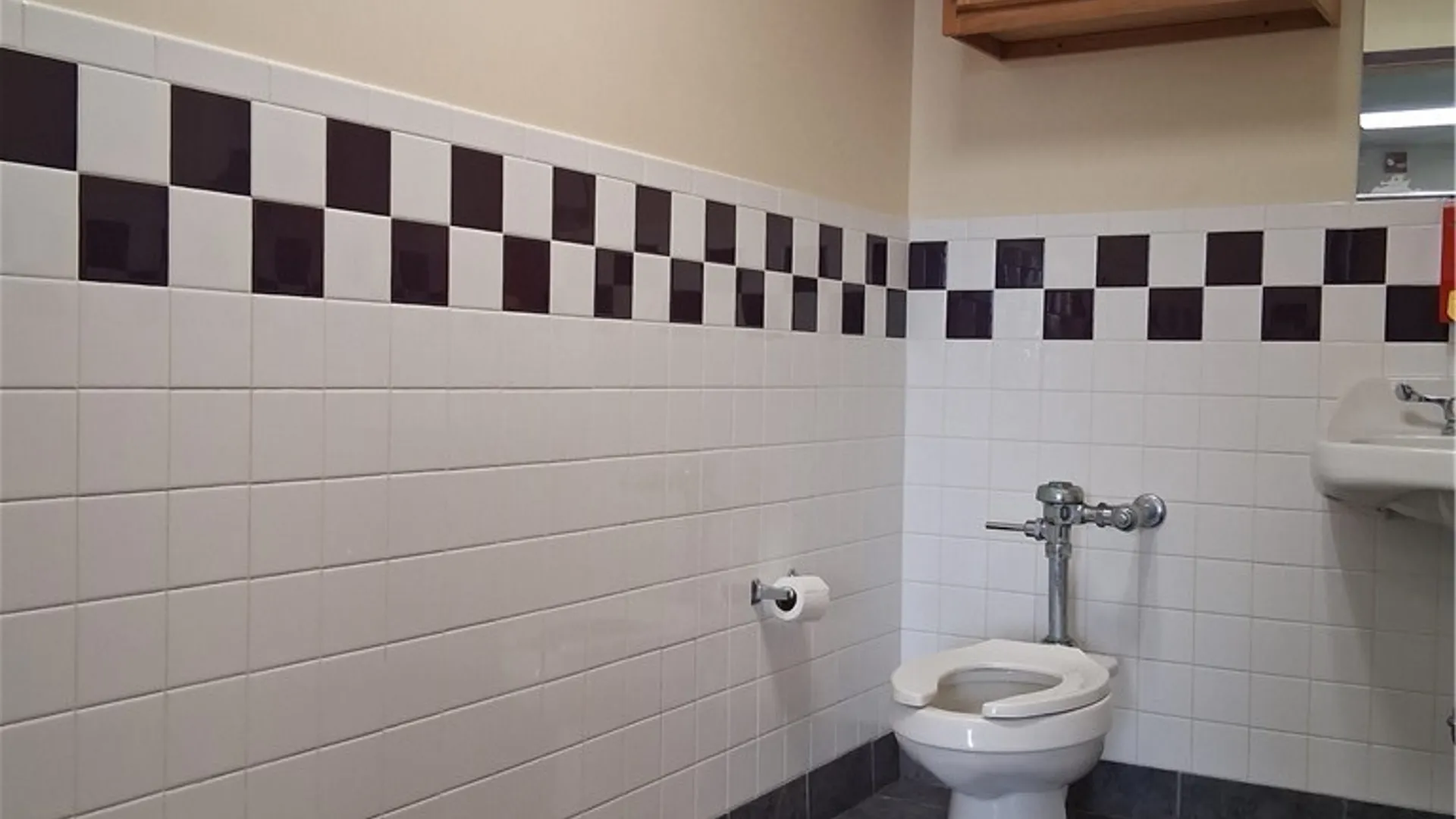 Property at 1792 Niagara Street, Buffalo, NY 14207 37