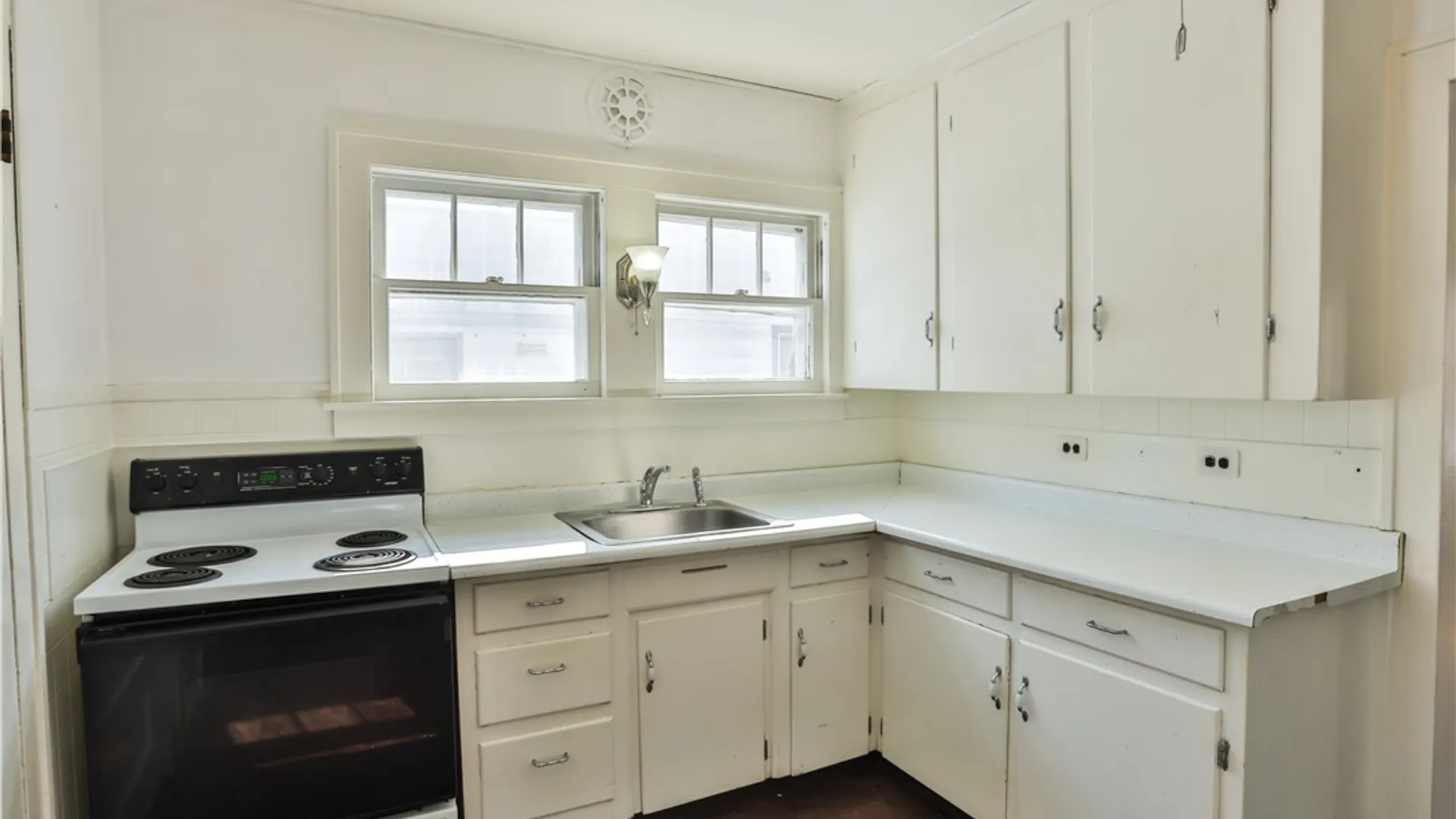 Property at 16 Gault Avenue, Oneonta, NY 13820 13