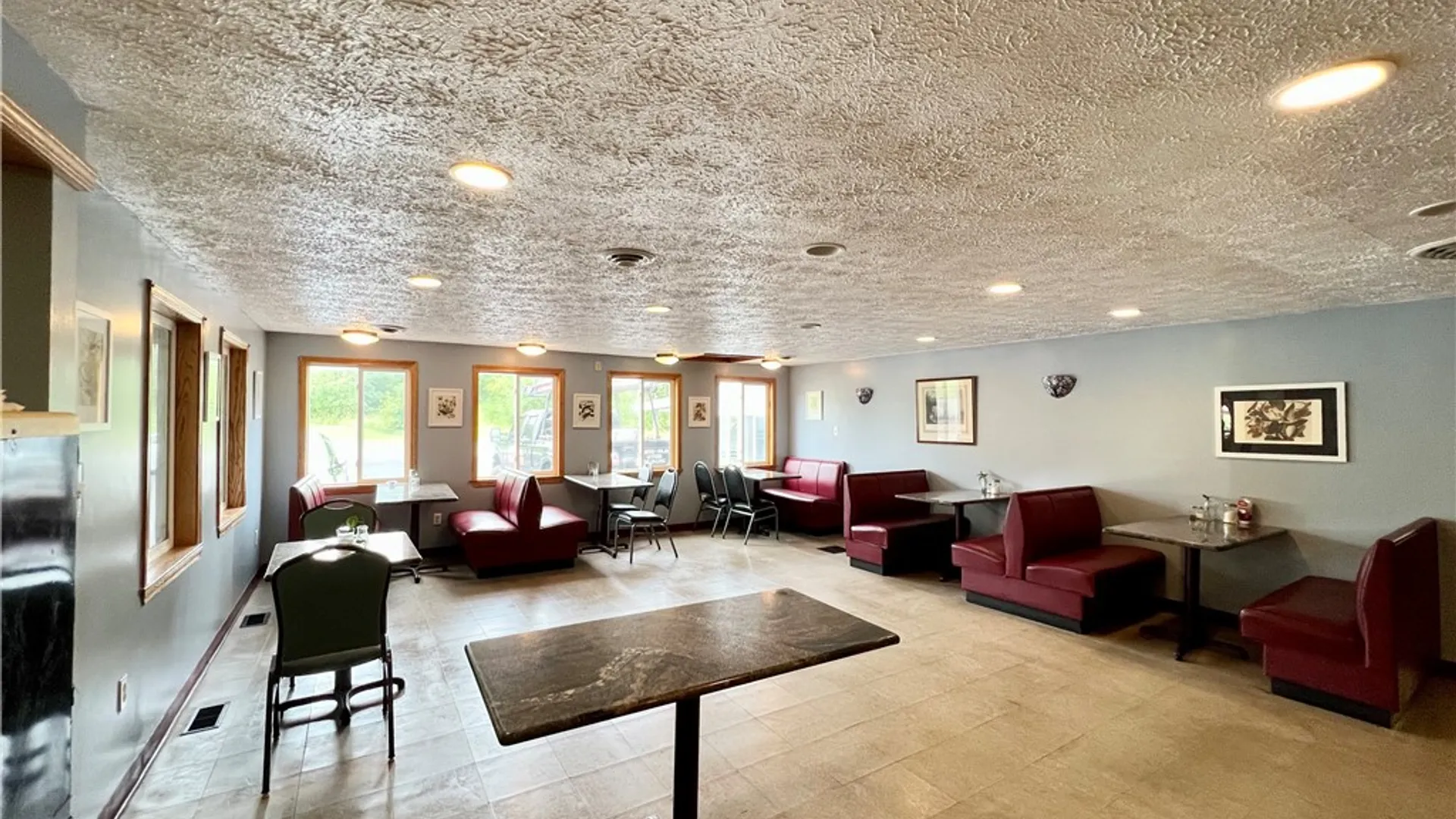 Property at 444 North Ave Restaurant Avenue, Parma, NY 14468 14