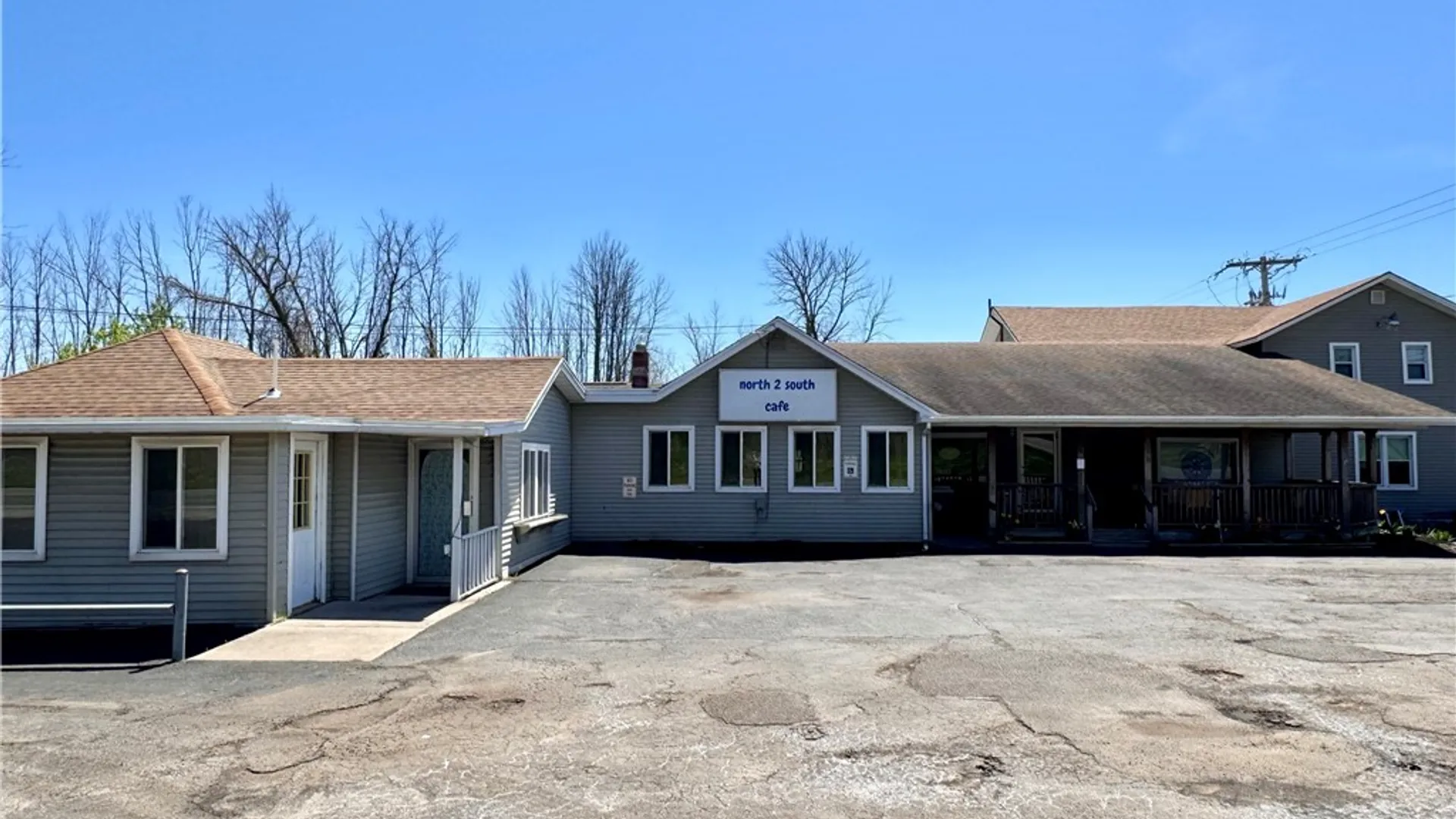 Property at 444 North Ave Restaurant Avenue, Parma, NY 14468 3