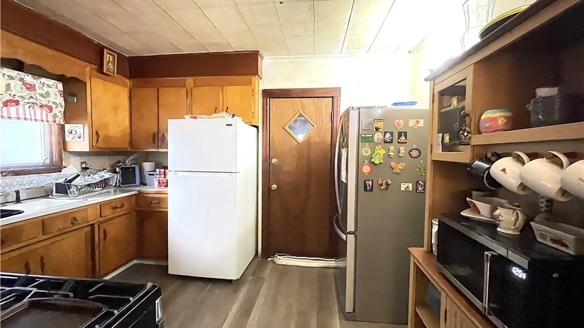 Property at 220 Yates Street, DeWitt, NY 13057 11