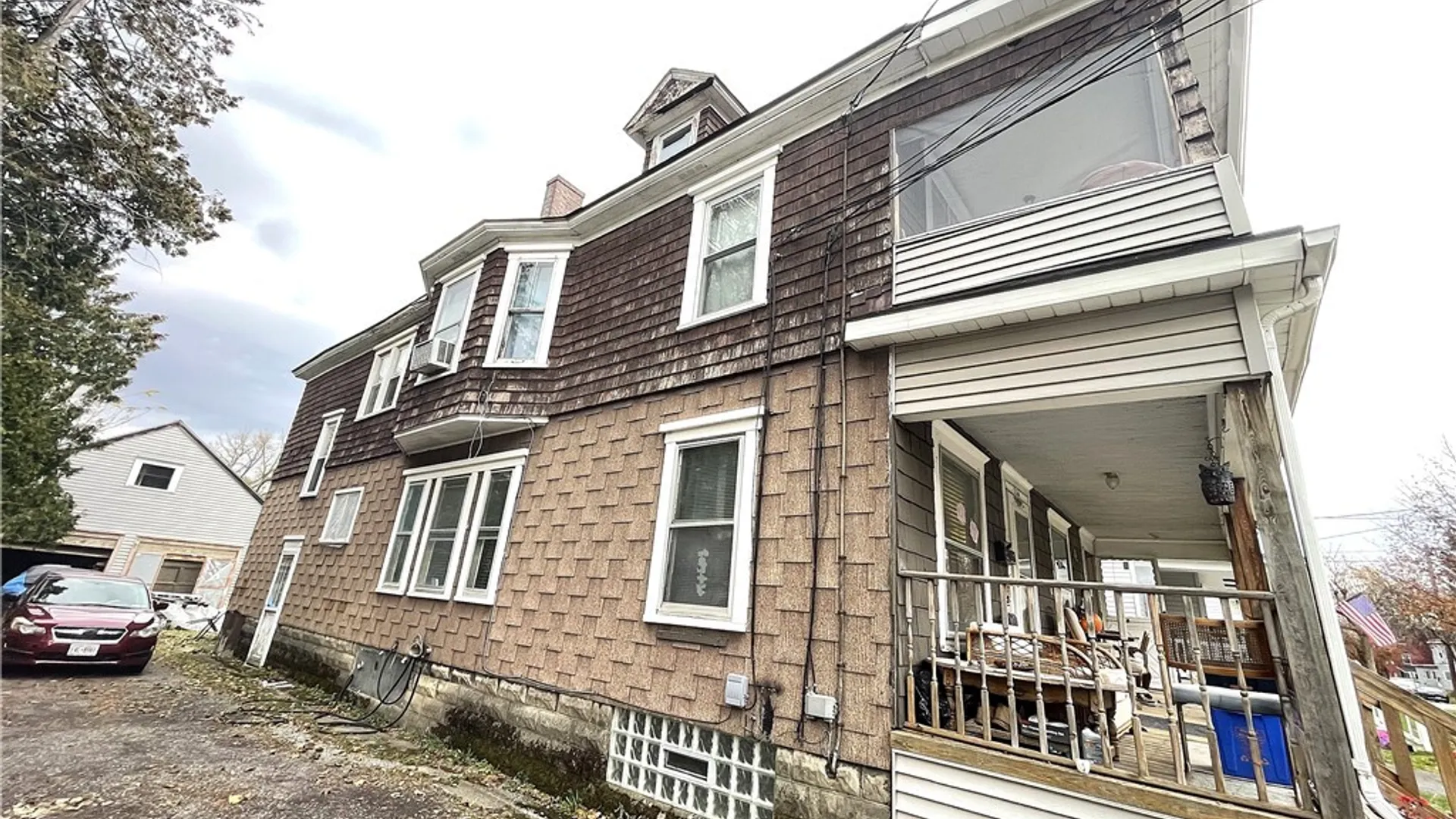 Property at 220 Yates Street, DeWitt, NY 13057 3