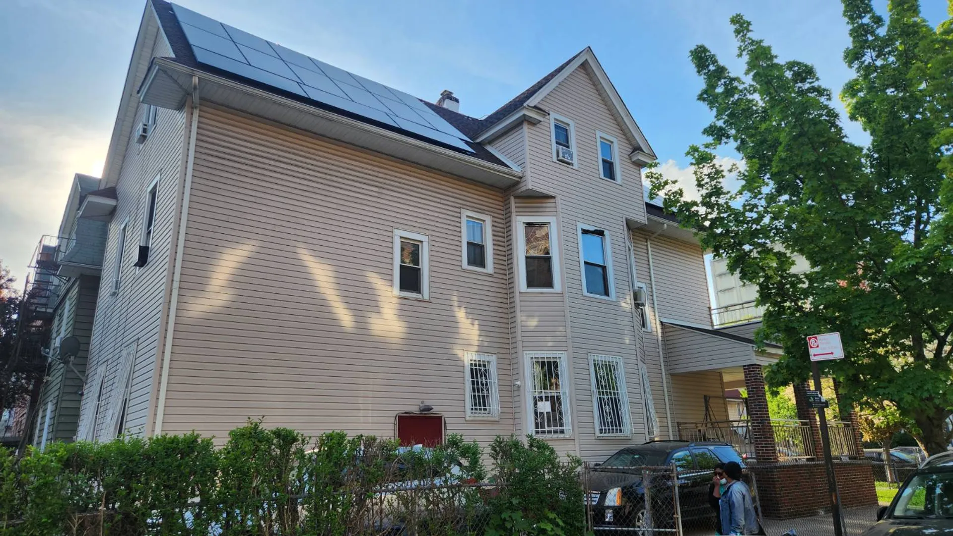 Property at 358 linden Blvd, Brooklyn, NY 11203 3
