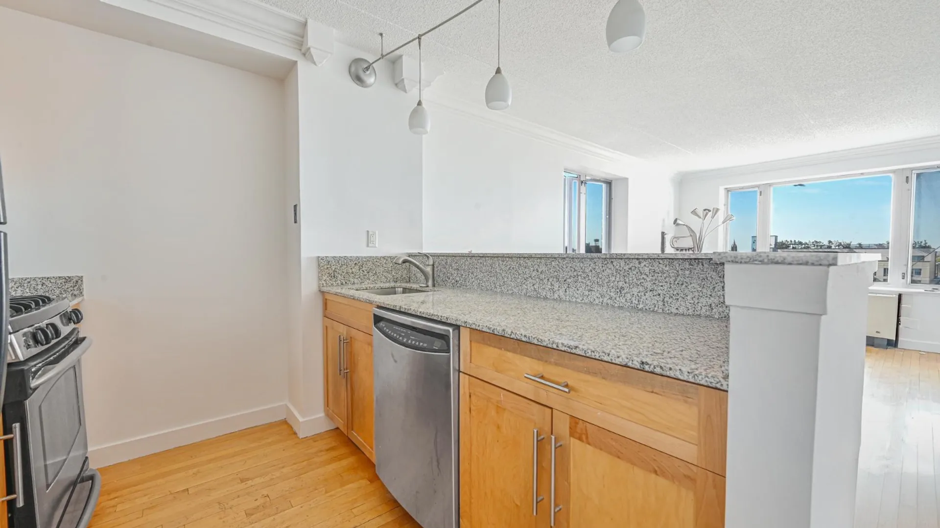 Property at 53 Boerum Pl, Brooklyn, NY 11201 5