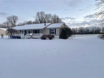 Property at 30 Elmhurst Circle, Aurelius, NY 13021