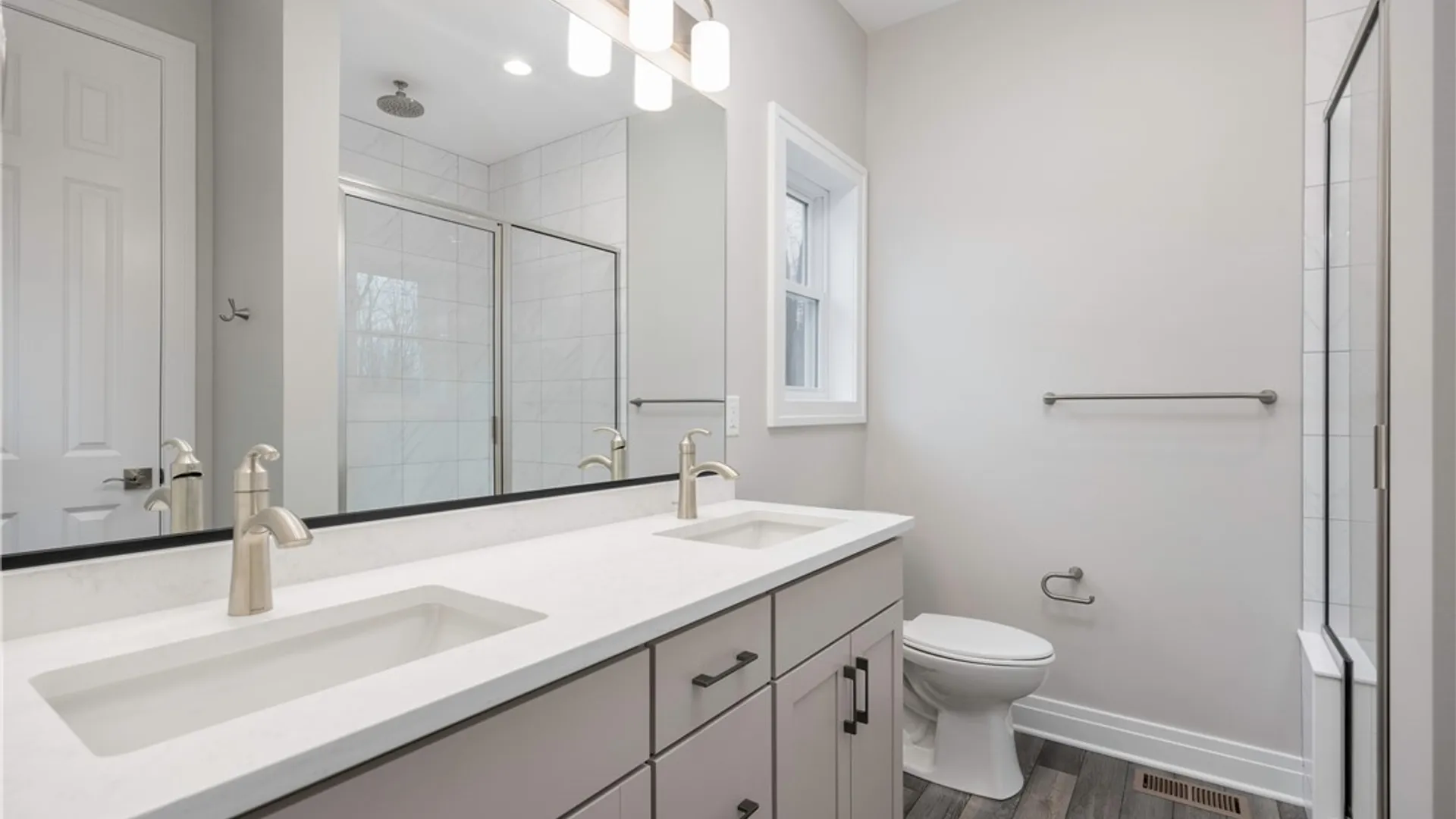 Property at 4 Fieldstream Lane, Lancaster, NY 14086 8