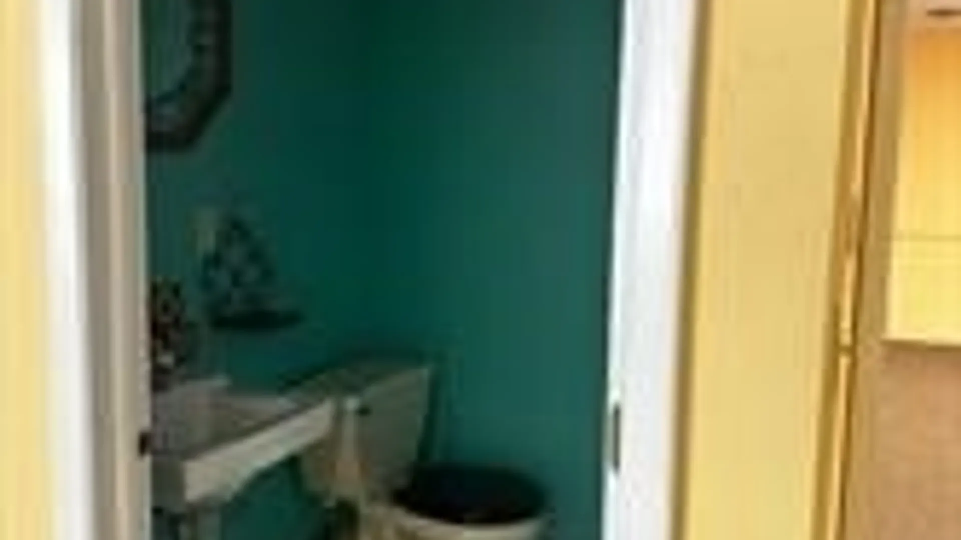 Property at 586 Main st units 3 & 4, Aurora, NY 14052 12