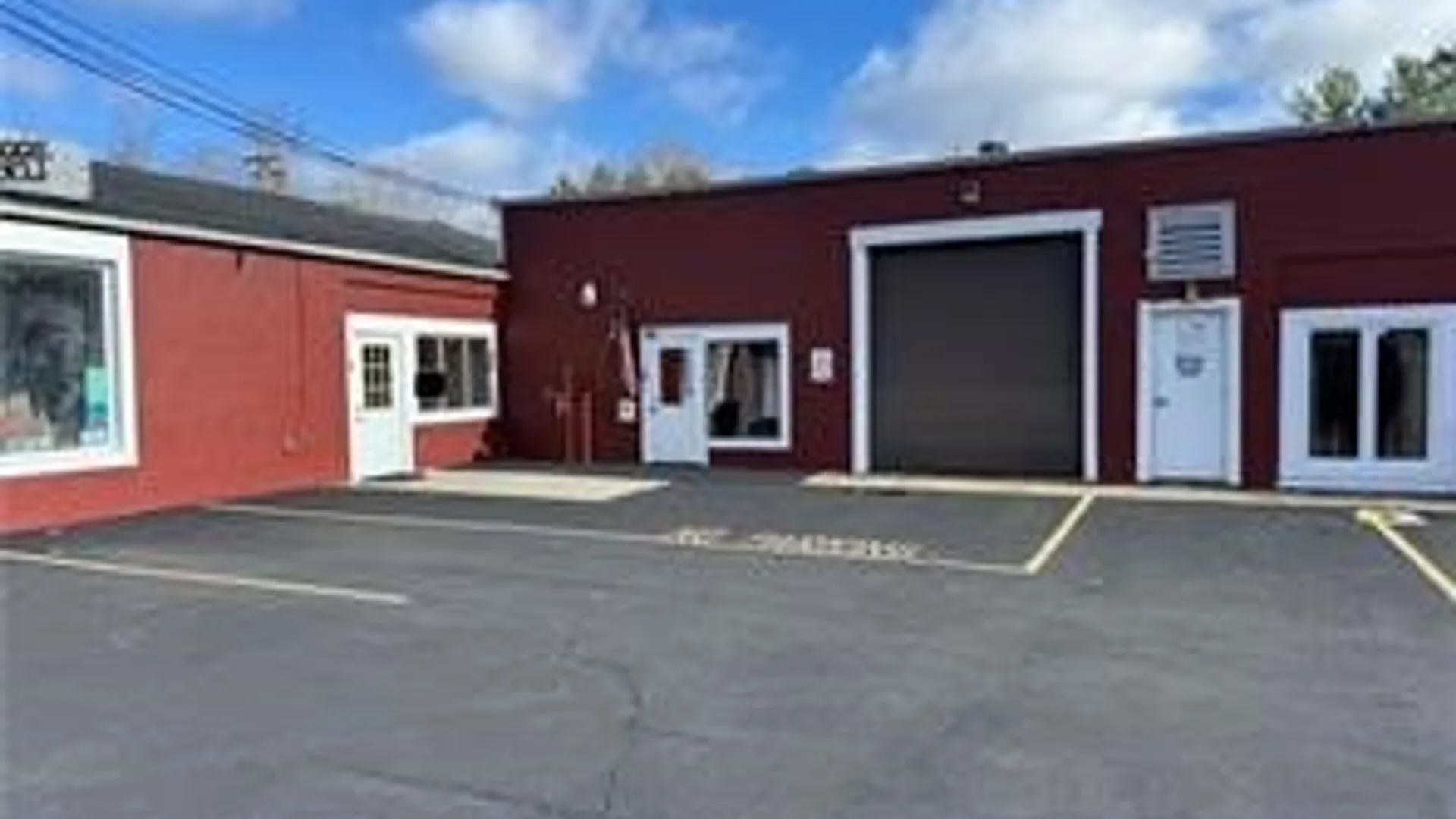 Property at 586 Main st units 3 & 4, Aurora, NY 14052 4