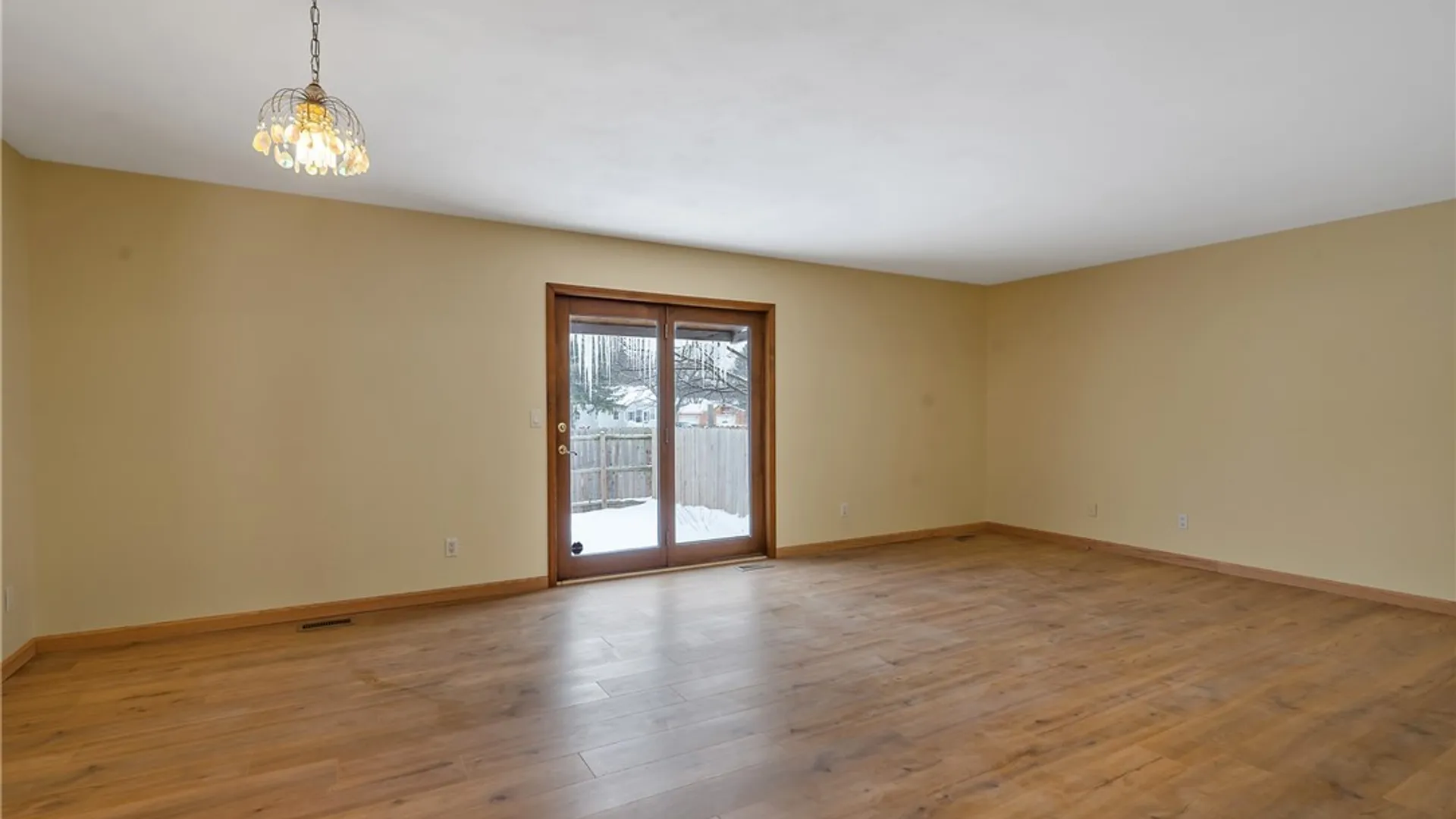 Property at 416 Mackay Avenue, Camillus, NY 13219 10