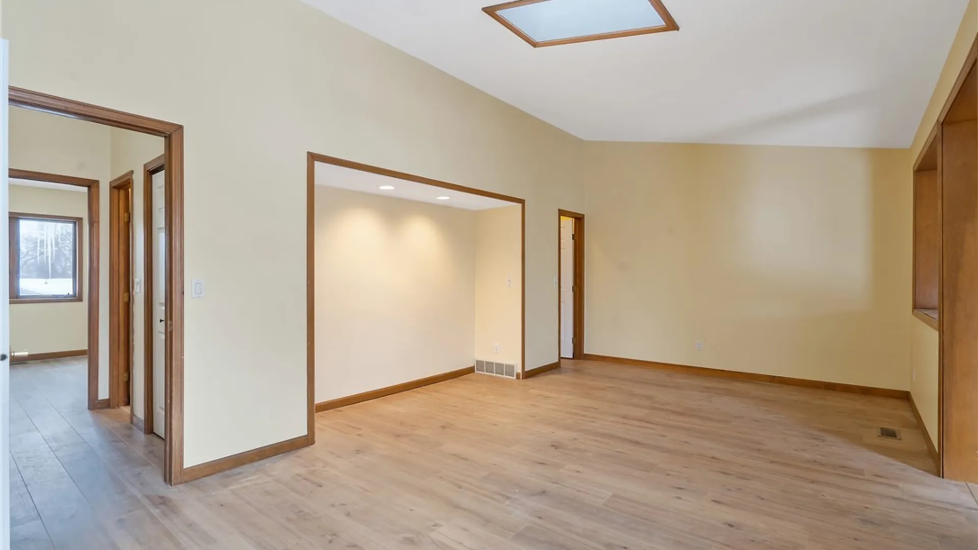 Property at 416 Mackay Avenue, Camillus, NY 13219 17