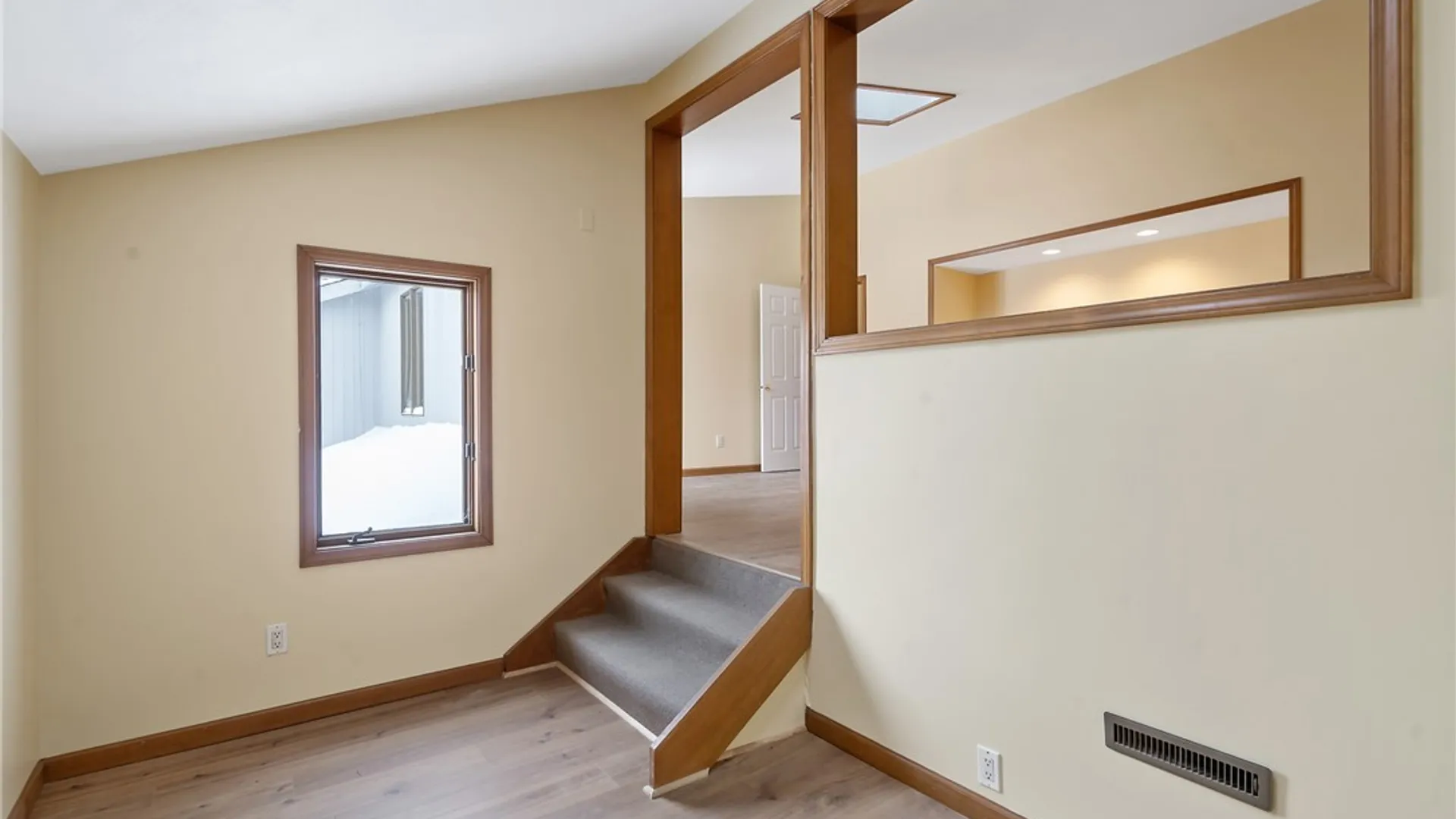 Property at 416 Mackay Avenue, Camillus, NY 13219 22