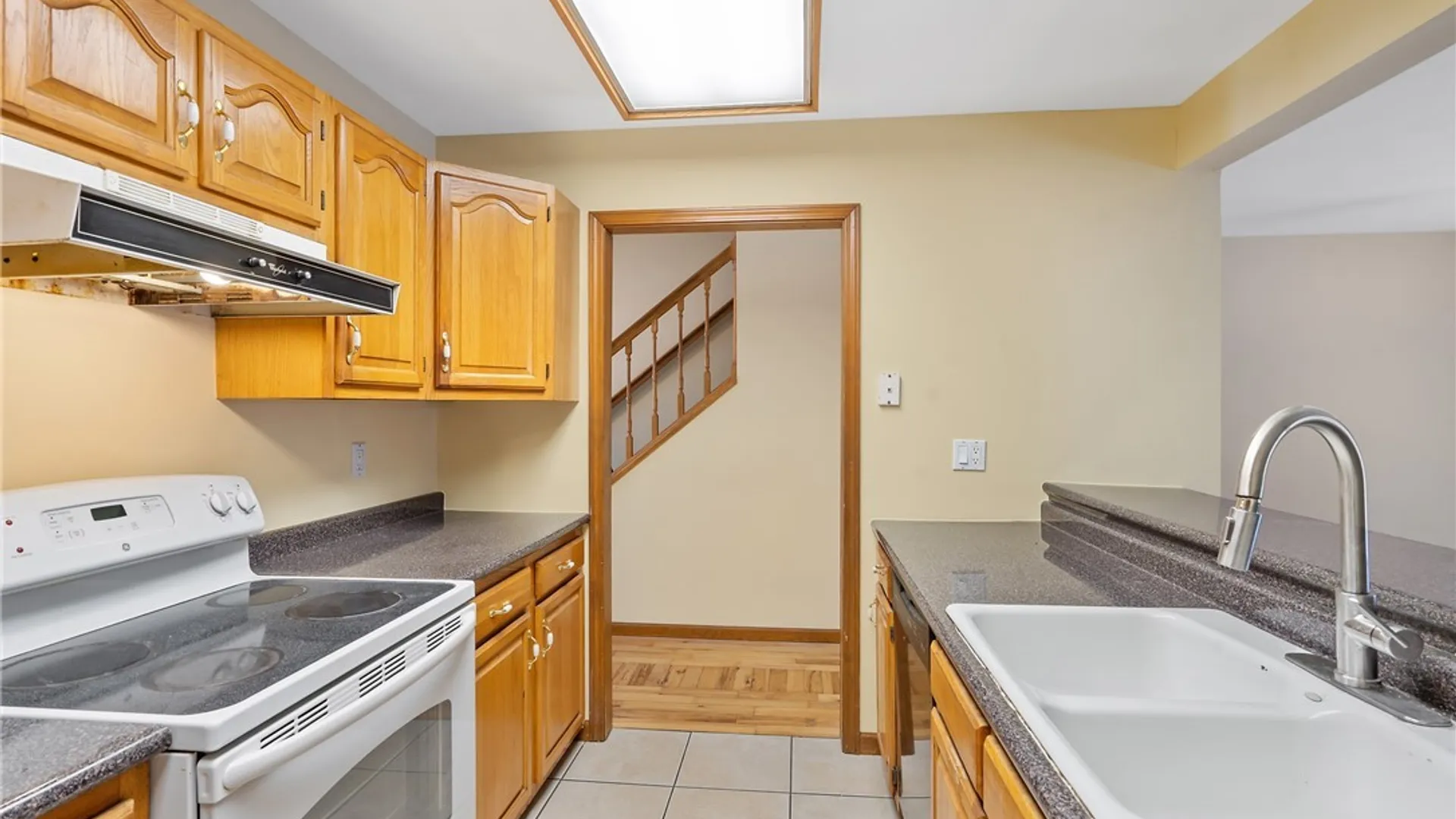 Property at 416 Mackay Avenue, Camillus, NY 13219 7