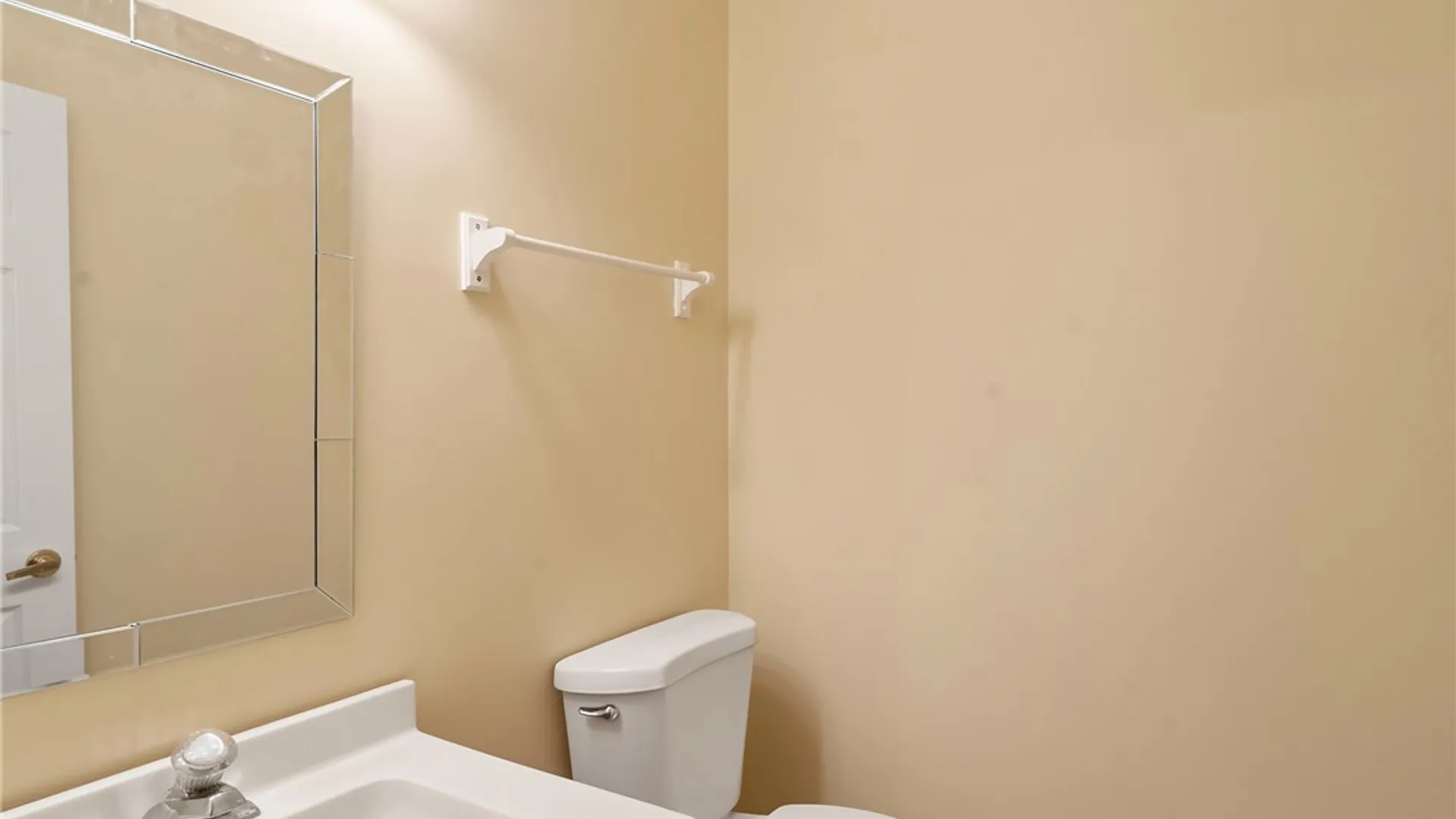 Property at 416 Mackay Avenue, Camillus, NY 13219 9