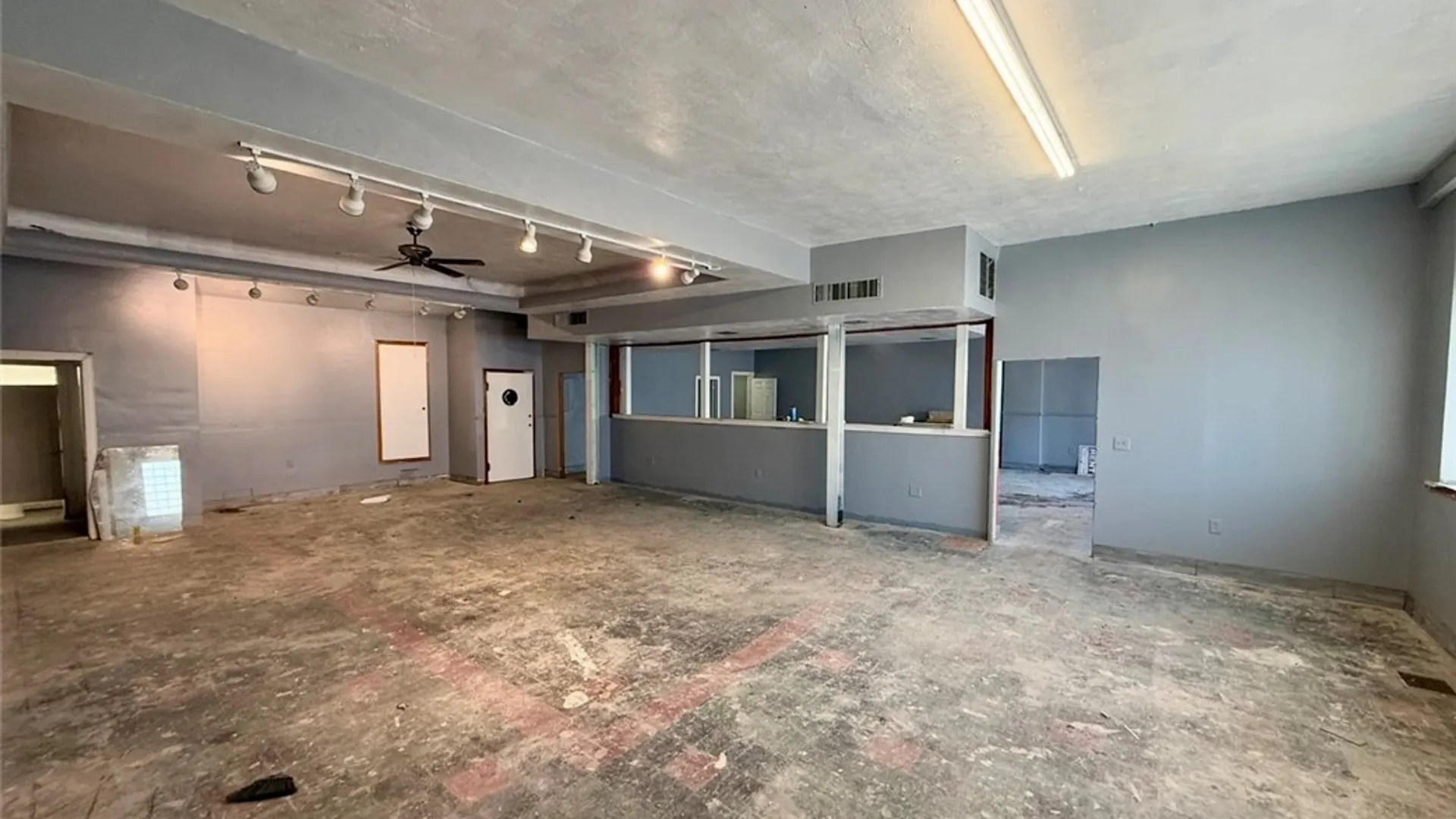 Property at 966 Grant Street, Buffalo, NY 14020 3