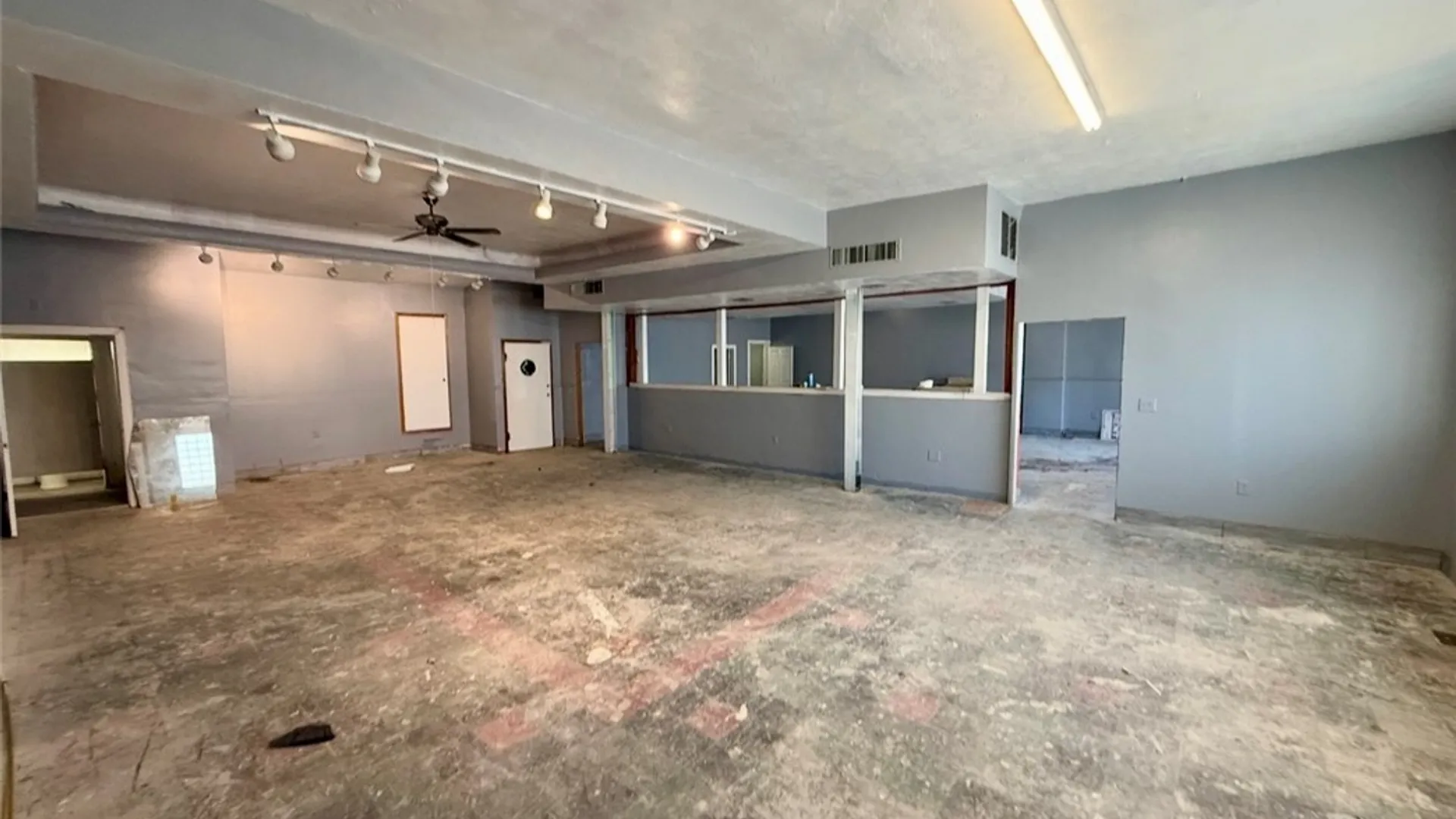 Property at 966 Grant Street, Buffalo, NY 14020 5