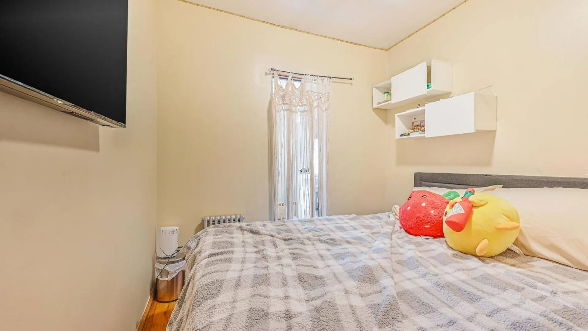Property at 156 10th St, Brooklyn, NY 11215 12