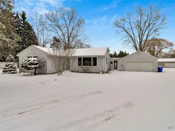 Property at 6921 Bear Ridge Road, Pendleton, NY 14120