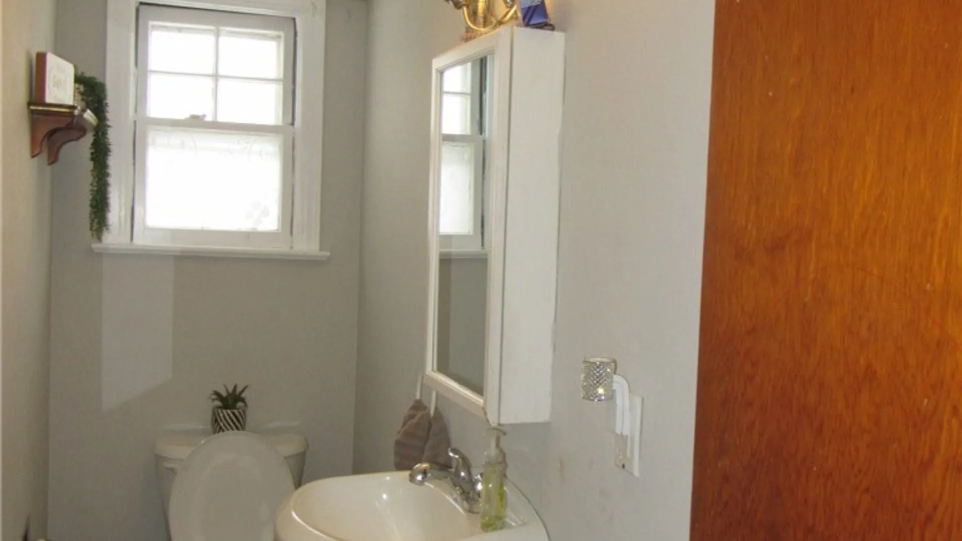 Property at 3016 Niagara Falls Boulevard, Wheatfield, NY 14120 31