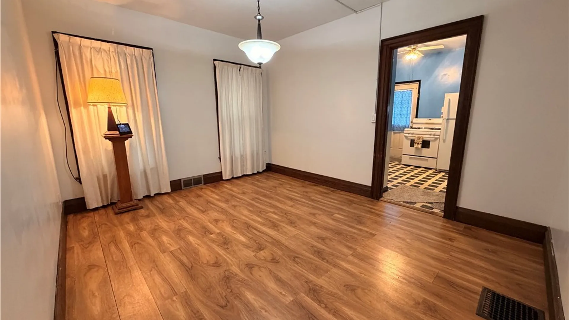 Property at 1852 Niagara Avenue, Niagara Falls, NY 14305 15