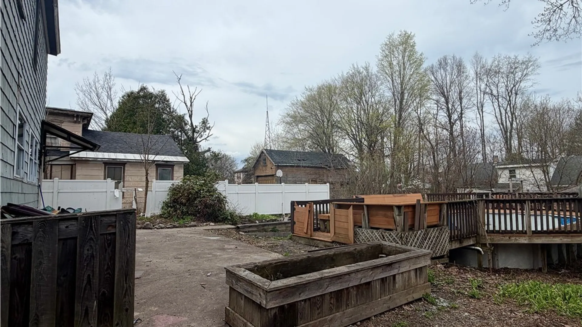 Property at 313 Cottage Street, Rome, NY 13440 32