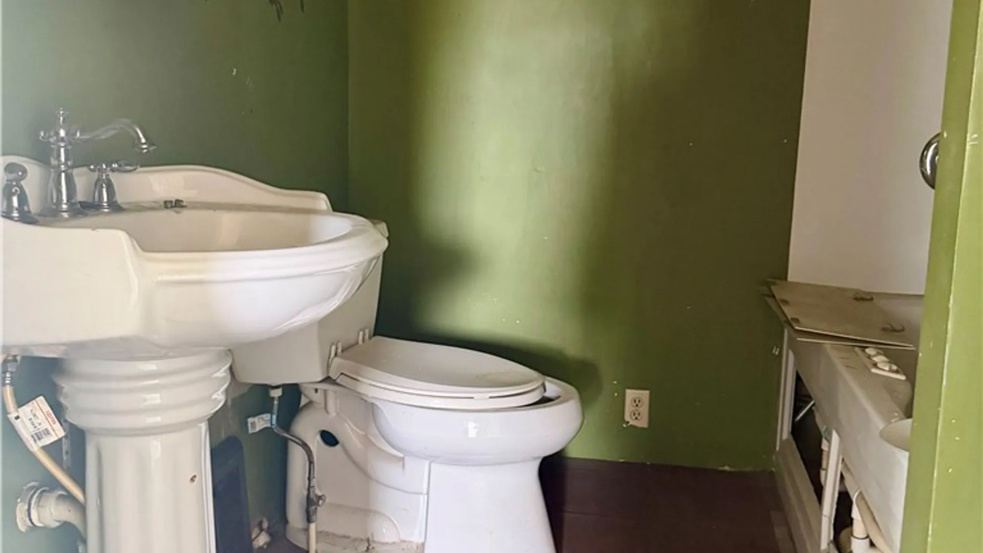 Property at 313 Cottage Street, Rome, NY 13440 4