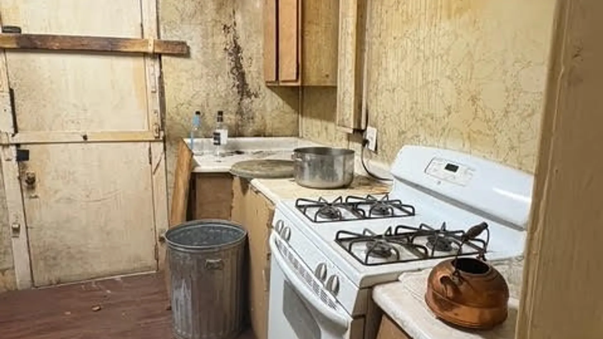 Property at 133 24th Street, Niagara Falls, NY 14303 4