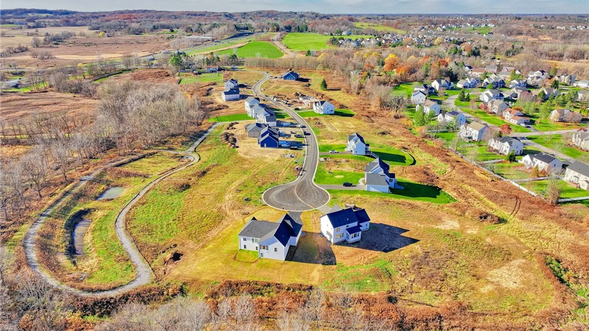 Property at 8 Mendon Green Lane, Mendon, NY 14534 2