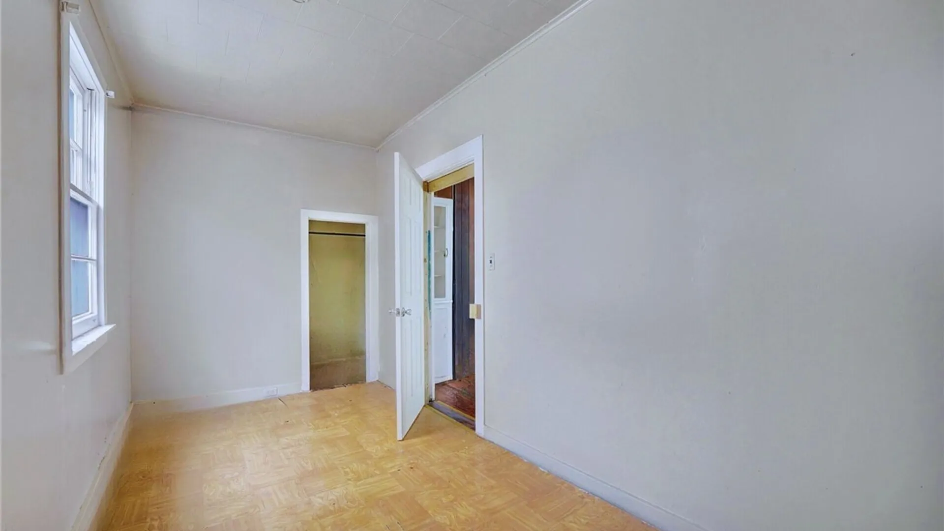 Property at 240 East Street, Buffalo, NY 14207 11