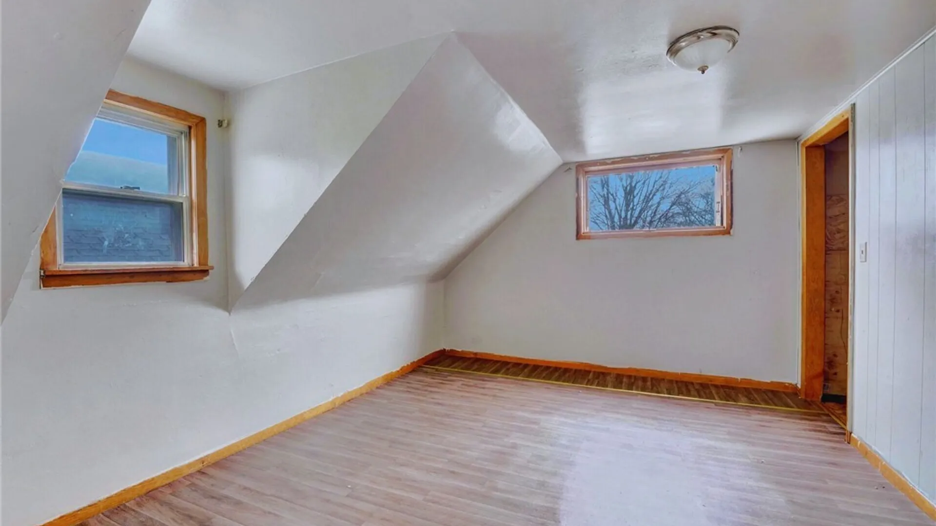 Property at 240 East Street, Buffalo, NY 14207 20